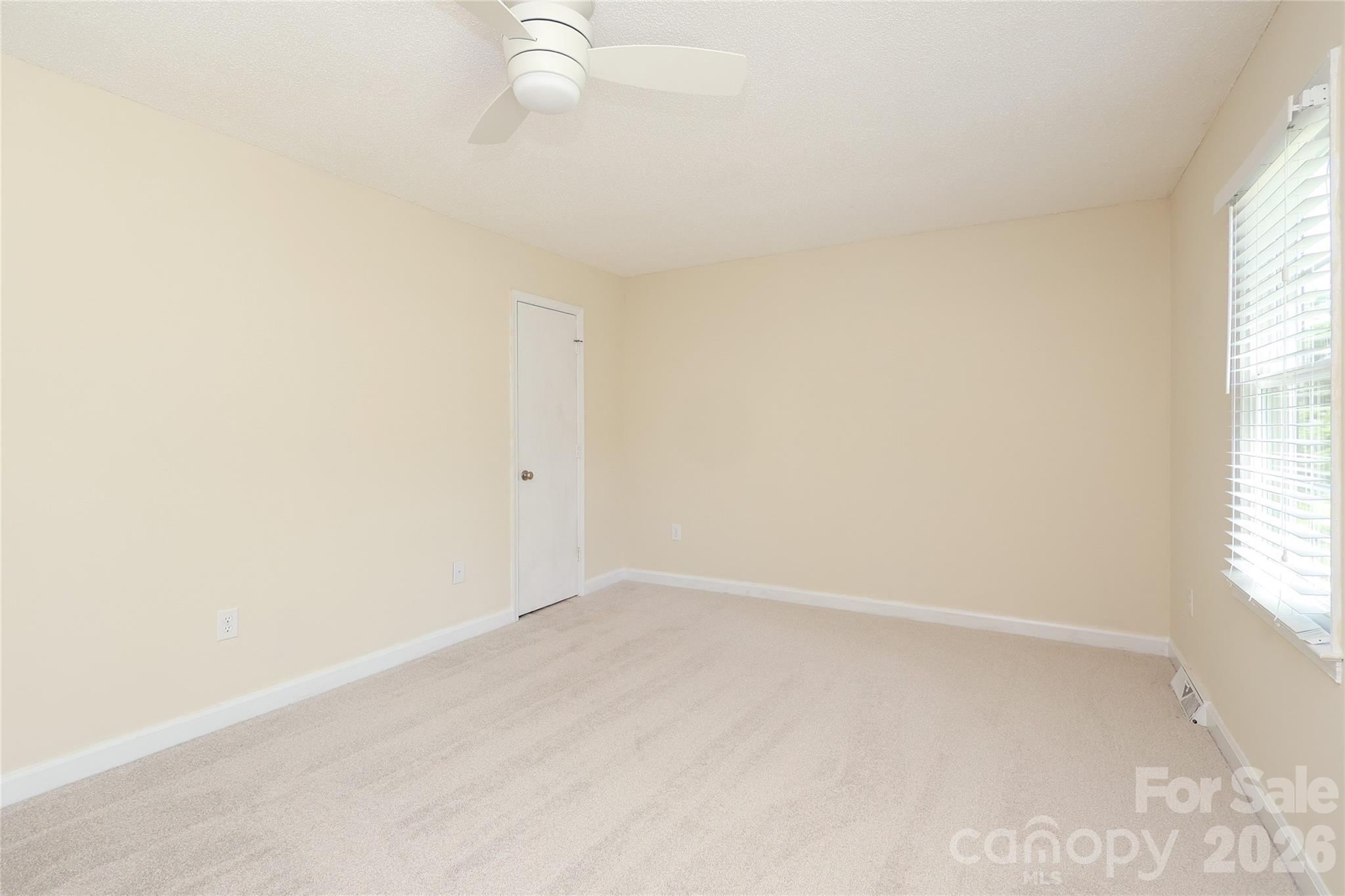 2248 Lawton Bluff Road — Charlotte
