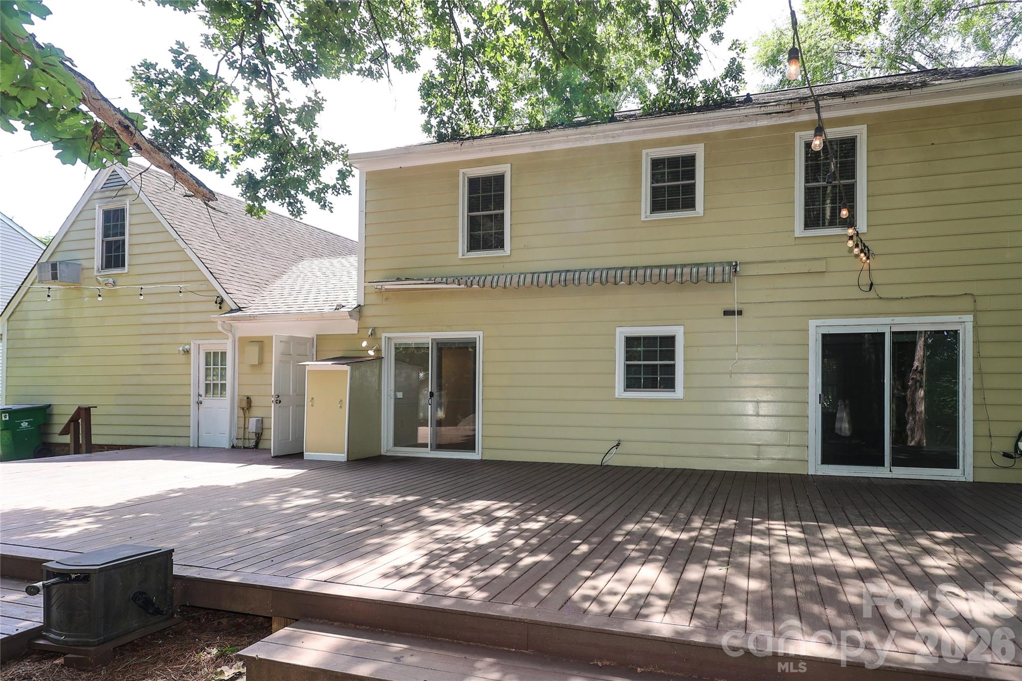 2248 Lawton Bluff Road — Charlotte