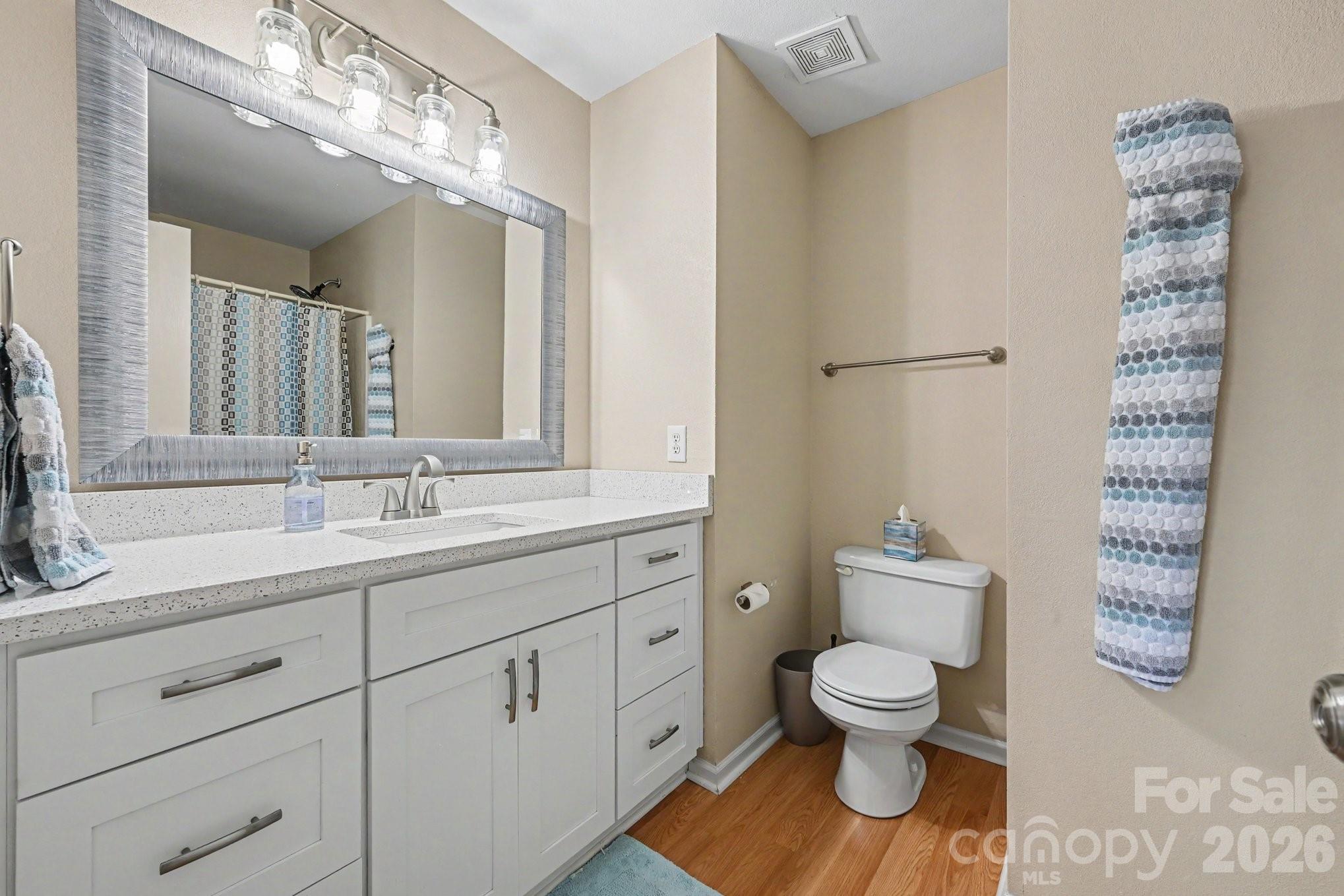 5338 Silabert Avenue — Charlotte