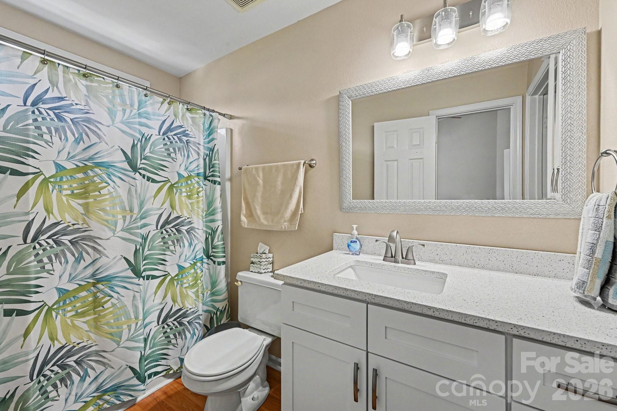 5338 Silabert Avenue — Charlotte