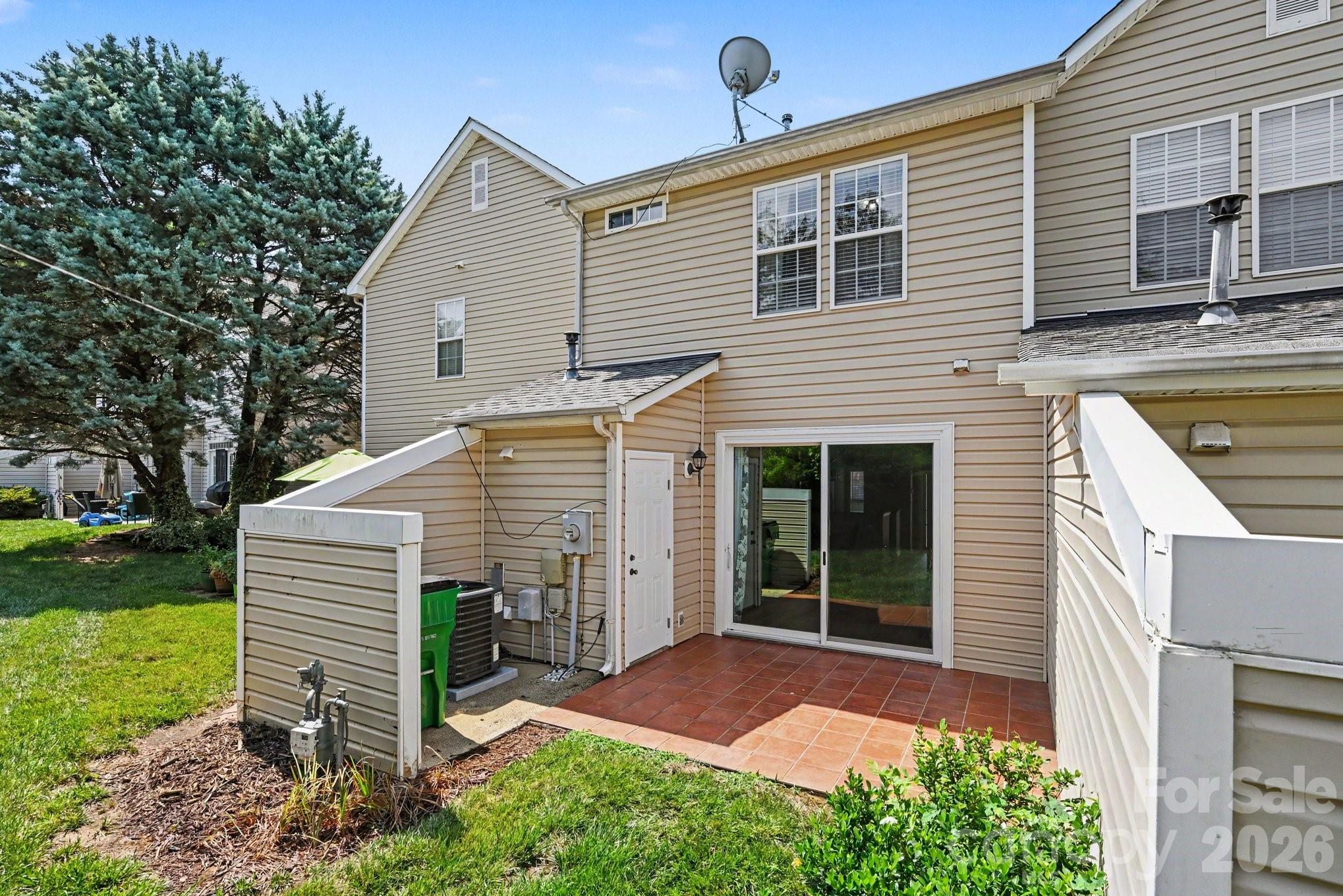5338 Silabert Avenue — Charlotte