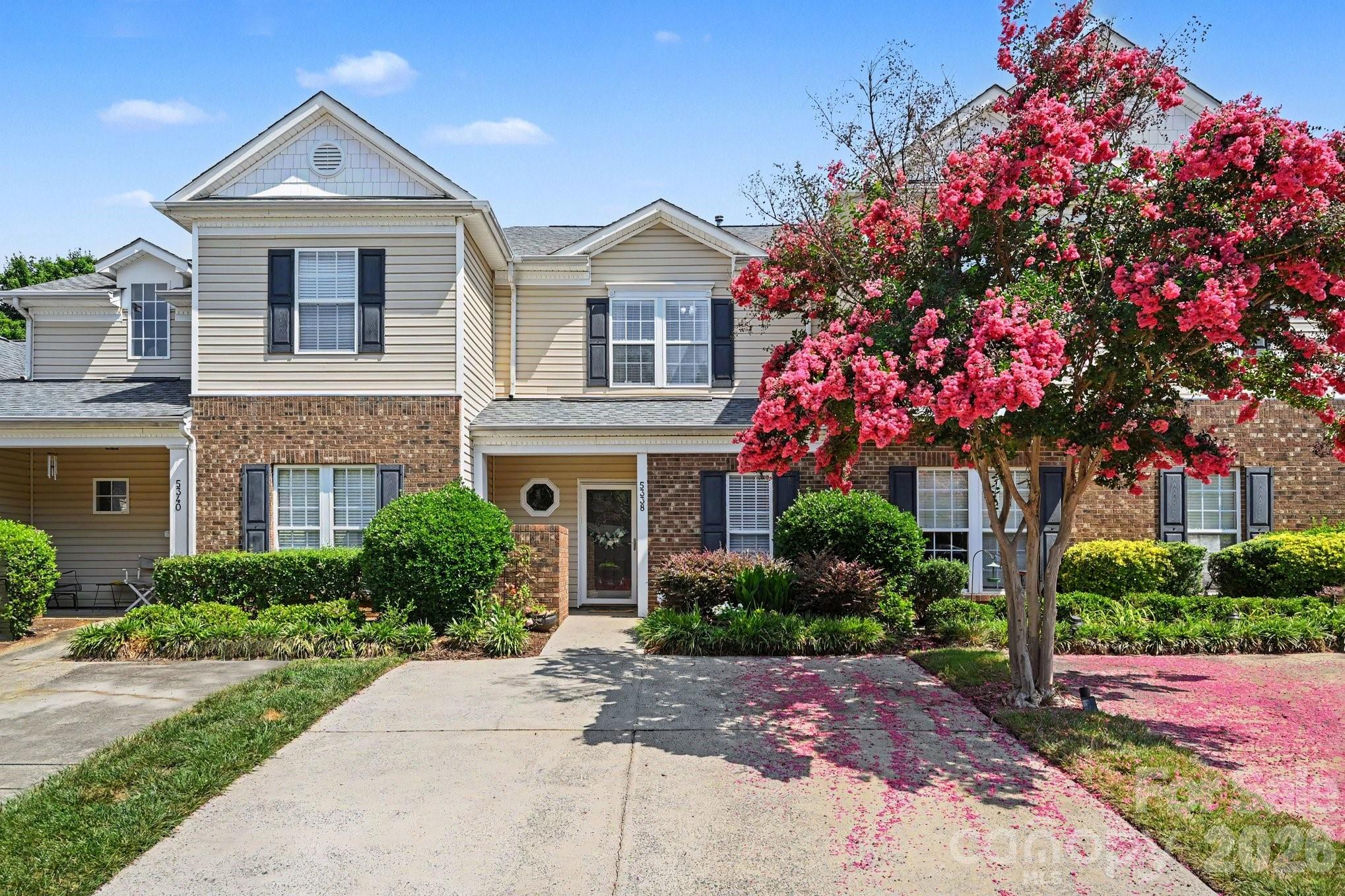 5338 Silabert Avenue — Charlotte