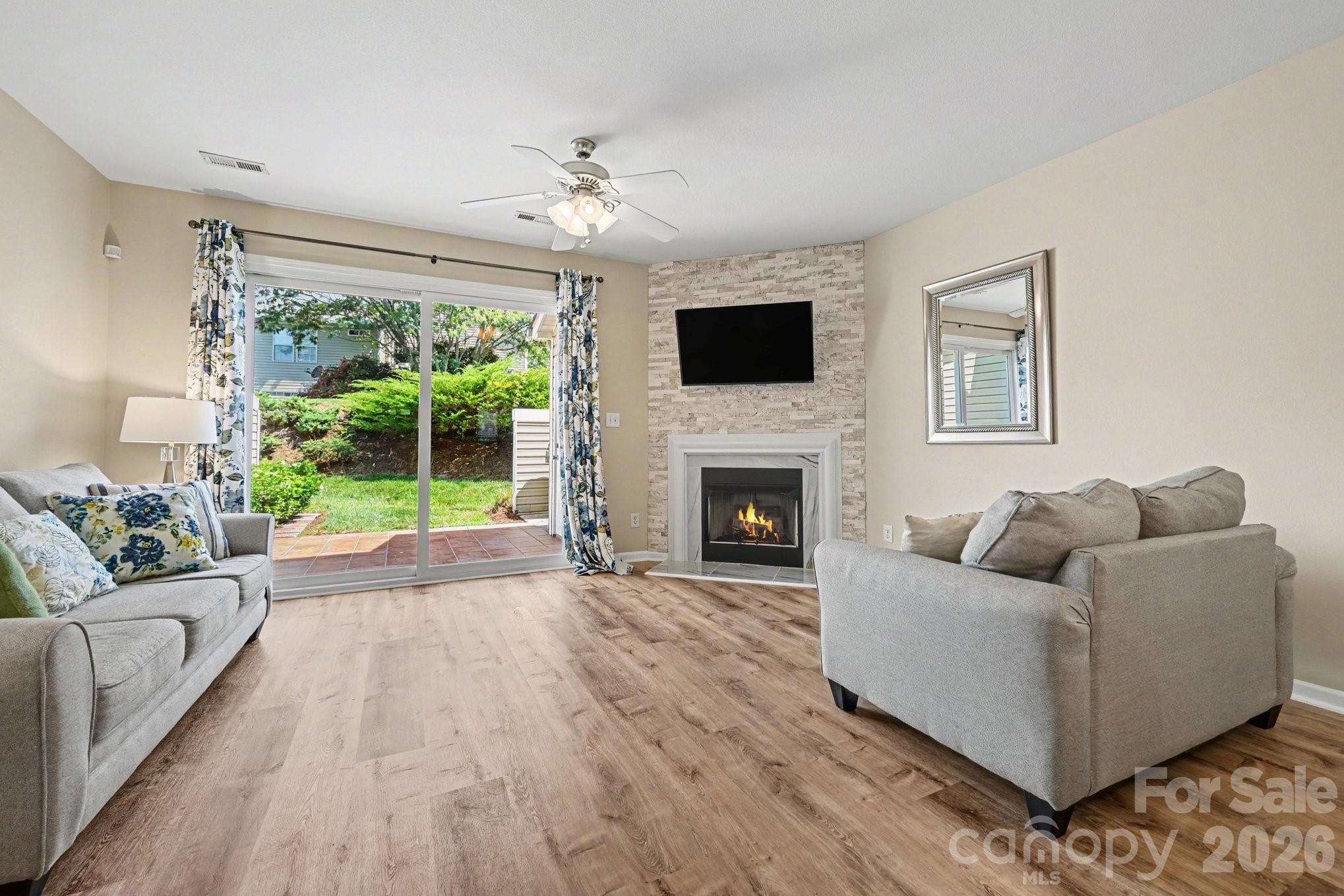 5338 Silabert Avenue — Charlotte