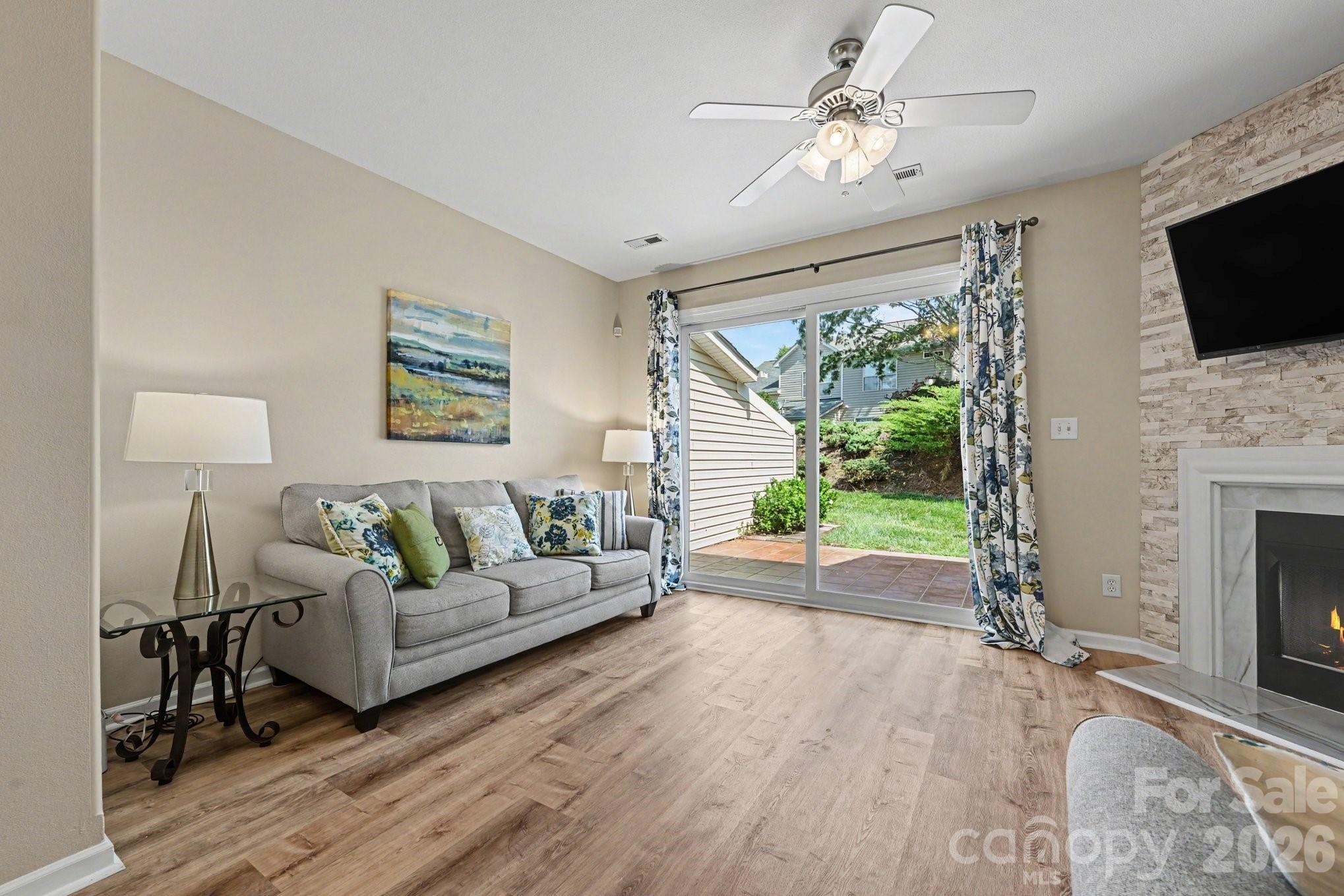 5338 Silabert Avenue — Charlotte