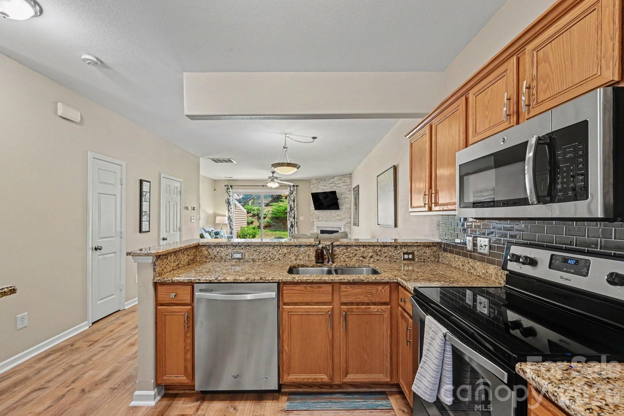5338 Silabert Avenue — Charlotte
