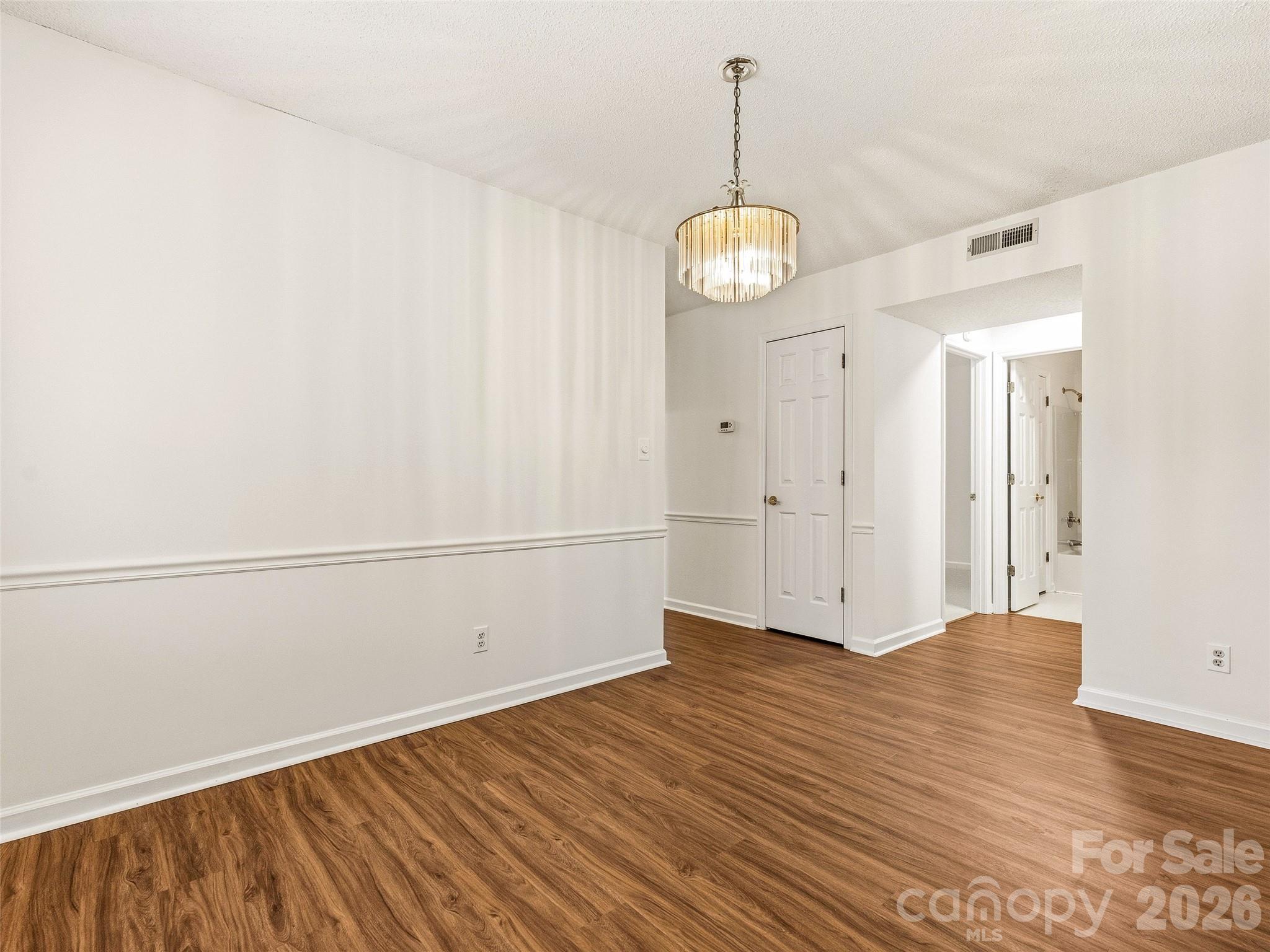 106 Abbey Circle — Asheville