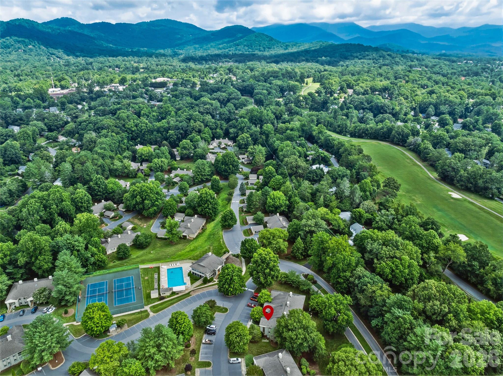 106 Abbey Circle — Asheville