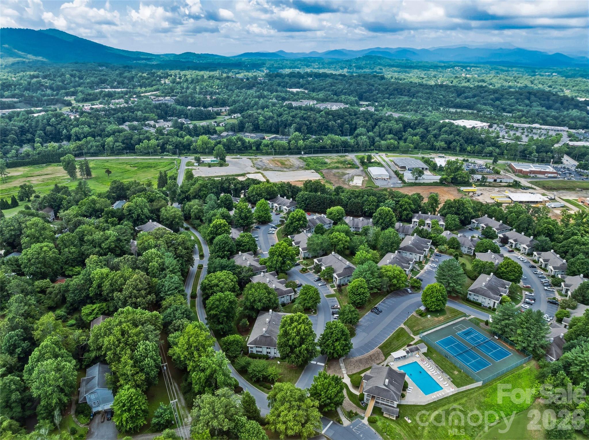 106 Abbey Circle — Asheville
