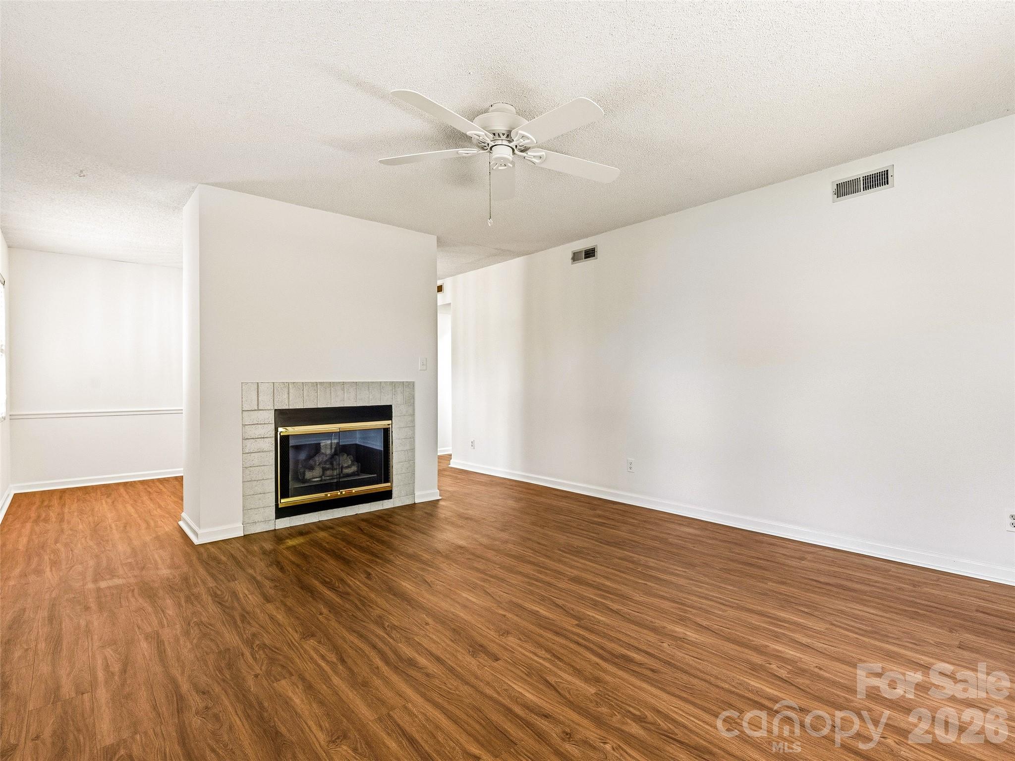 106 Abbey Circle — Asheville
