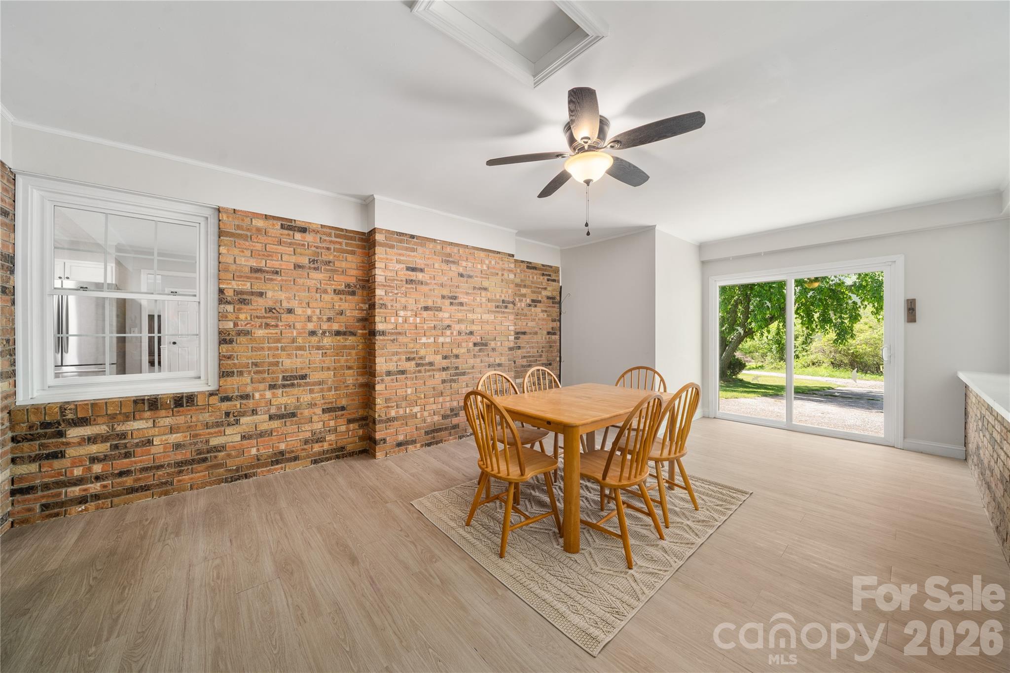 7 Lula Cove Road — Weaverville