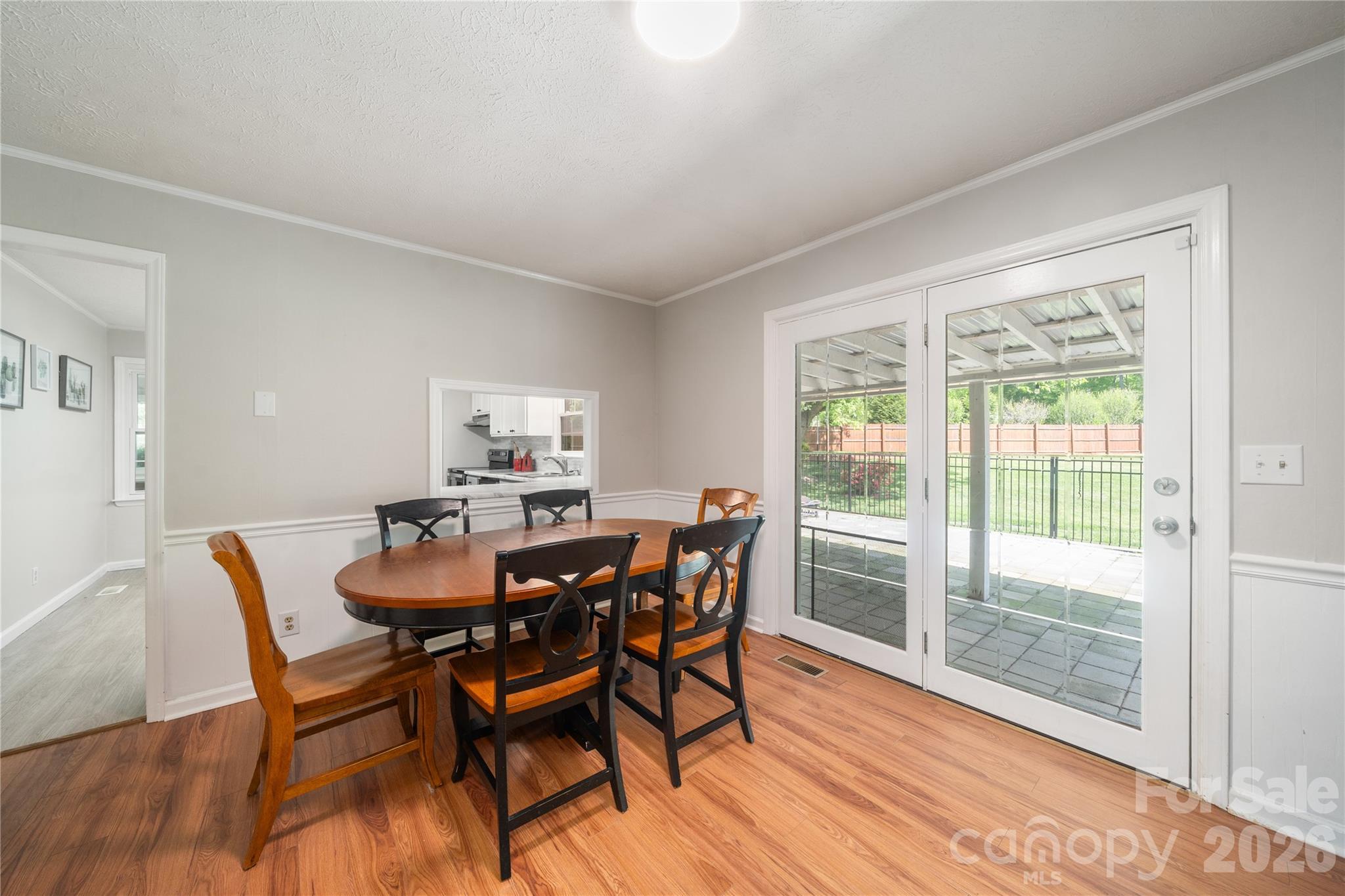7 Lula Cove Road — Weaverville