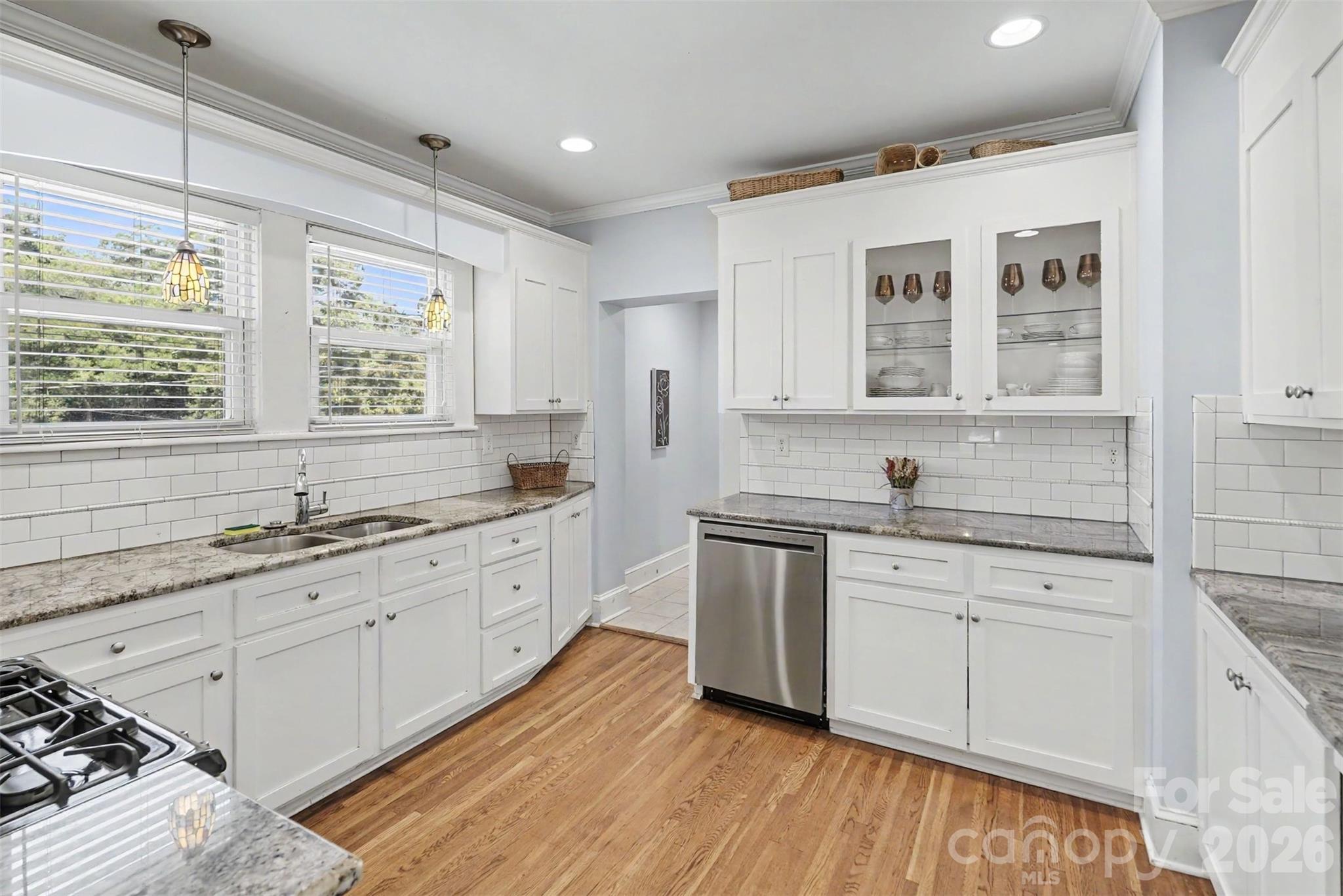 89 Hillcrest Avenue SE — Concord