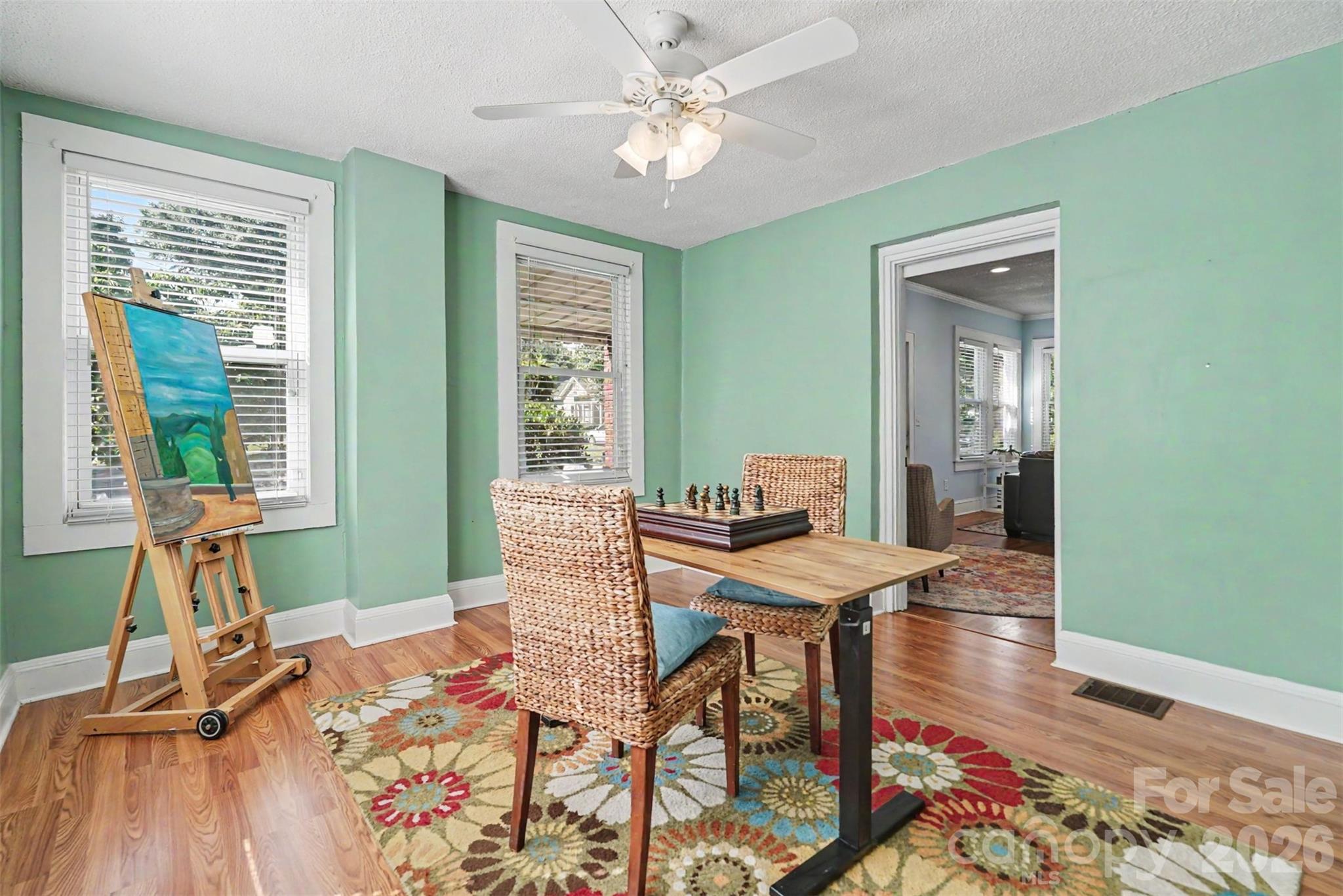 89 Hillcrest Avenue SE — Concord