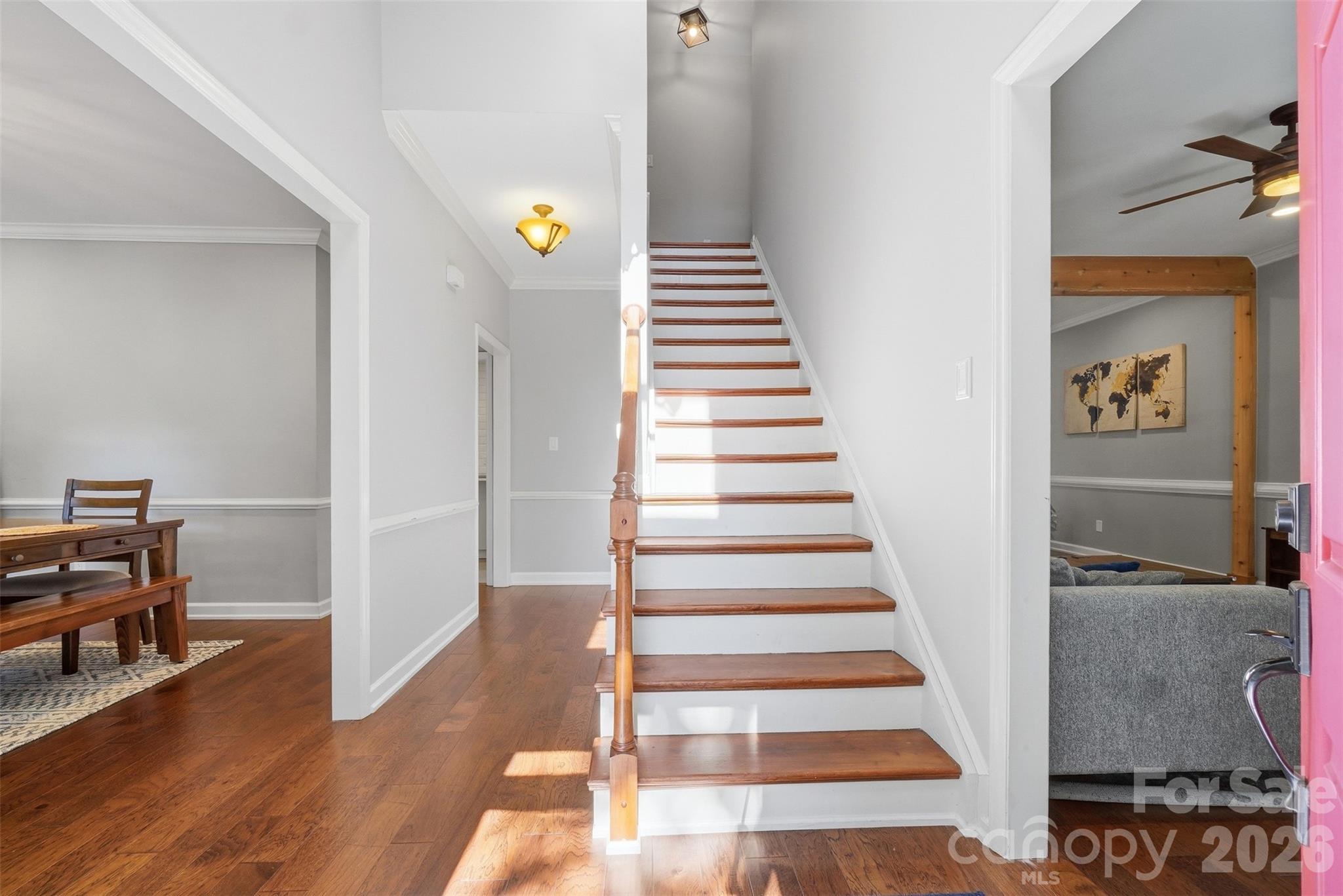 1112 Long Paw Lane — Charlotte