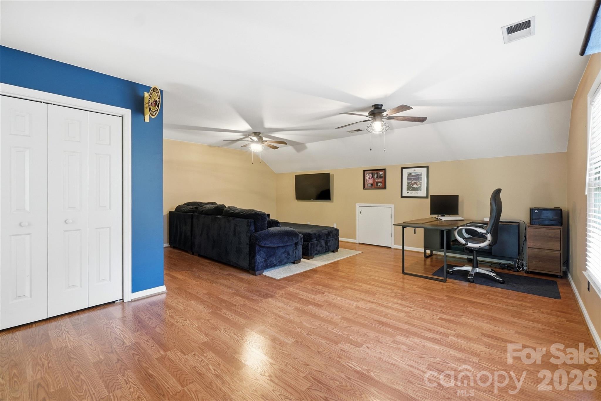 1112 Long Paw Lane — Charlotte