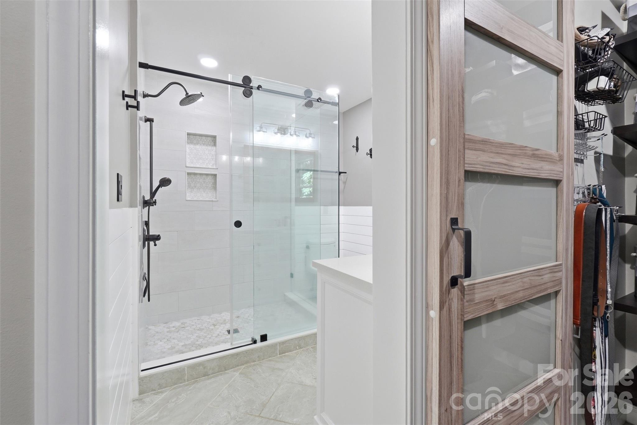 1112 Long Paw Lane — Charlotte