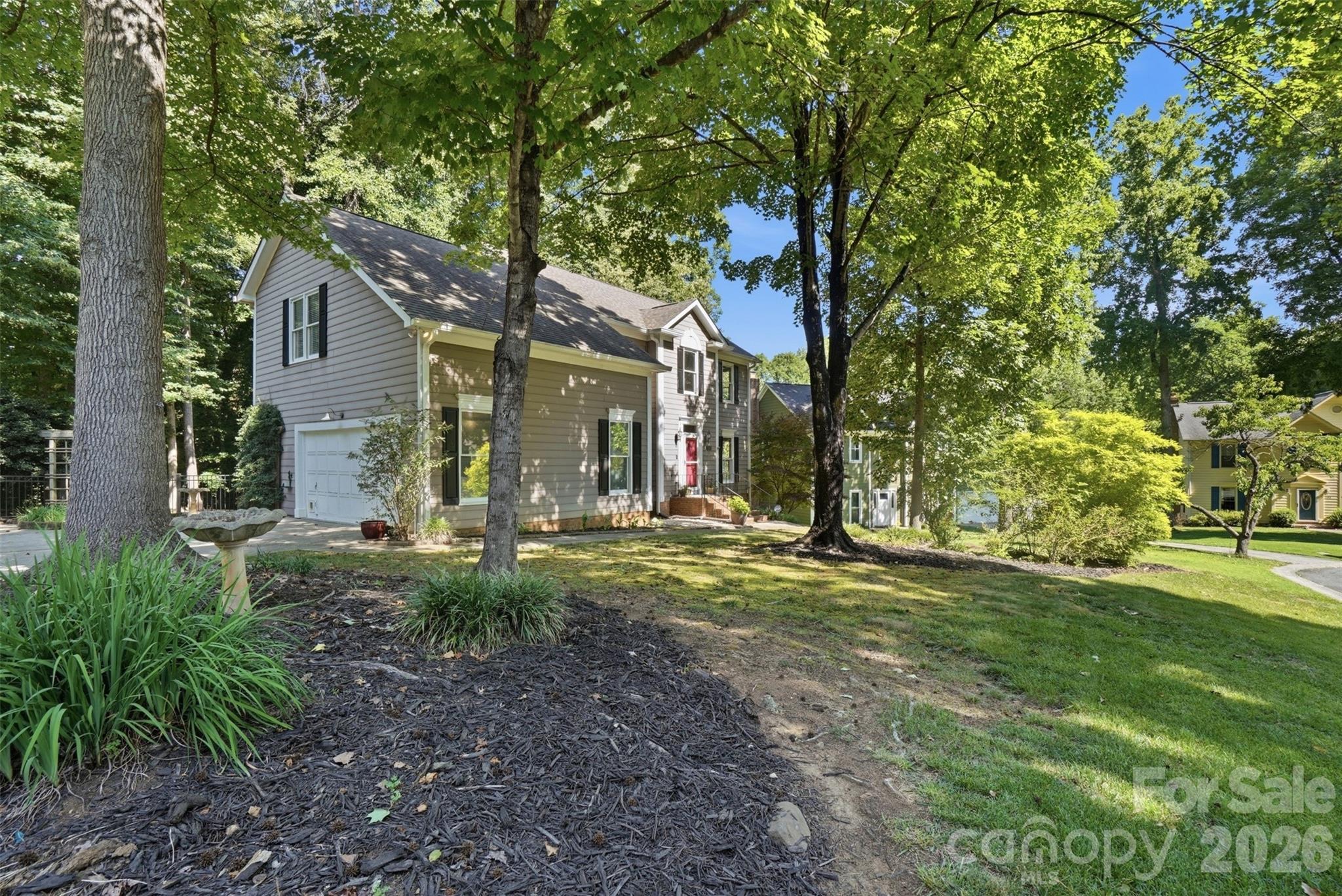 1112 Long Paw Lane — Charlotte