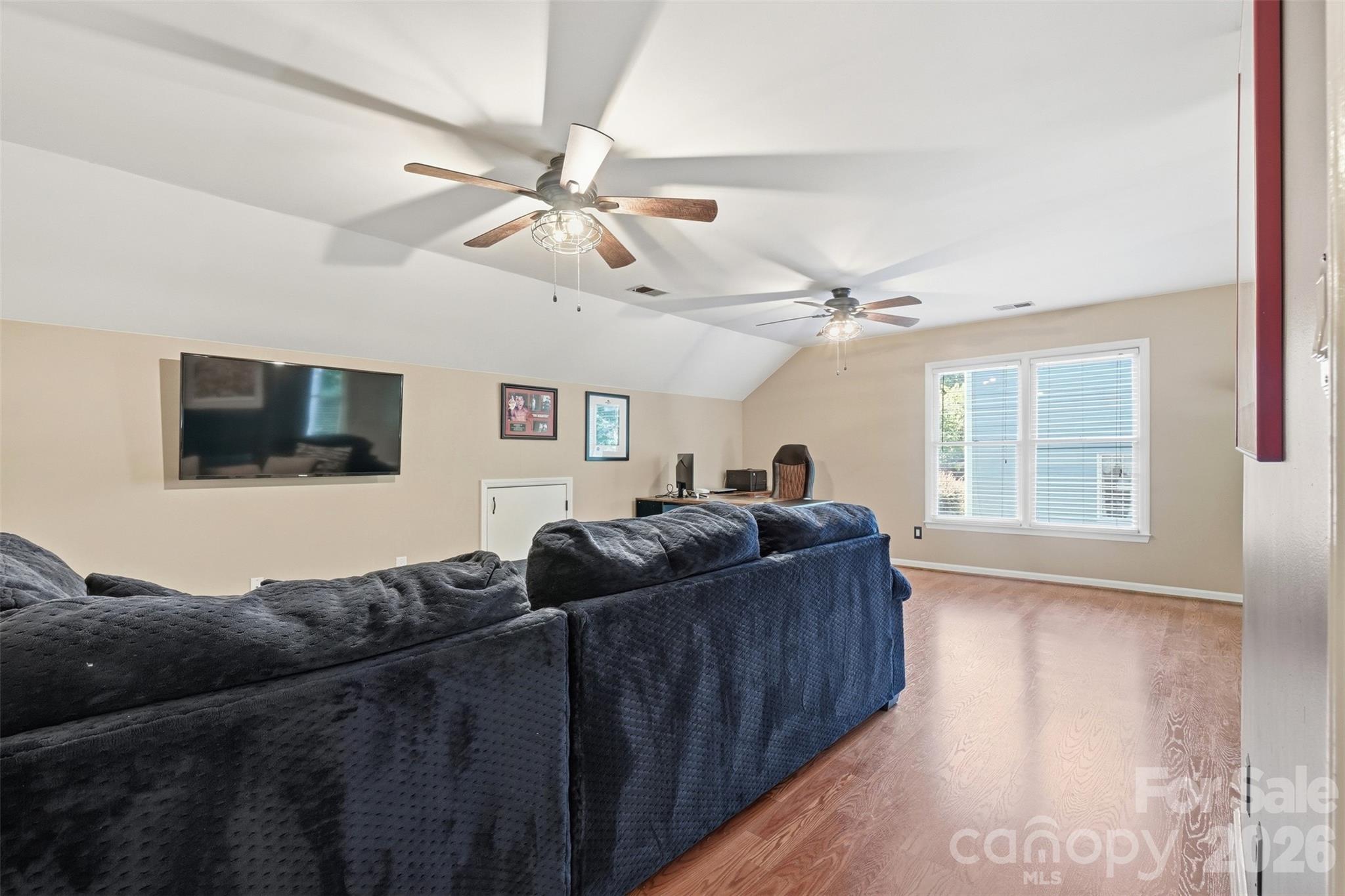 1112 Long Paw Lane — Charlotte