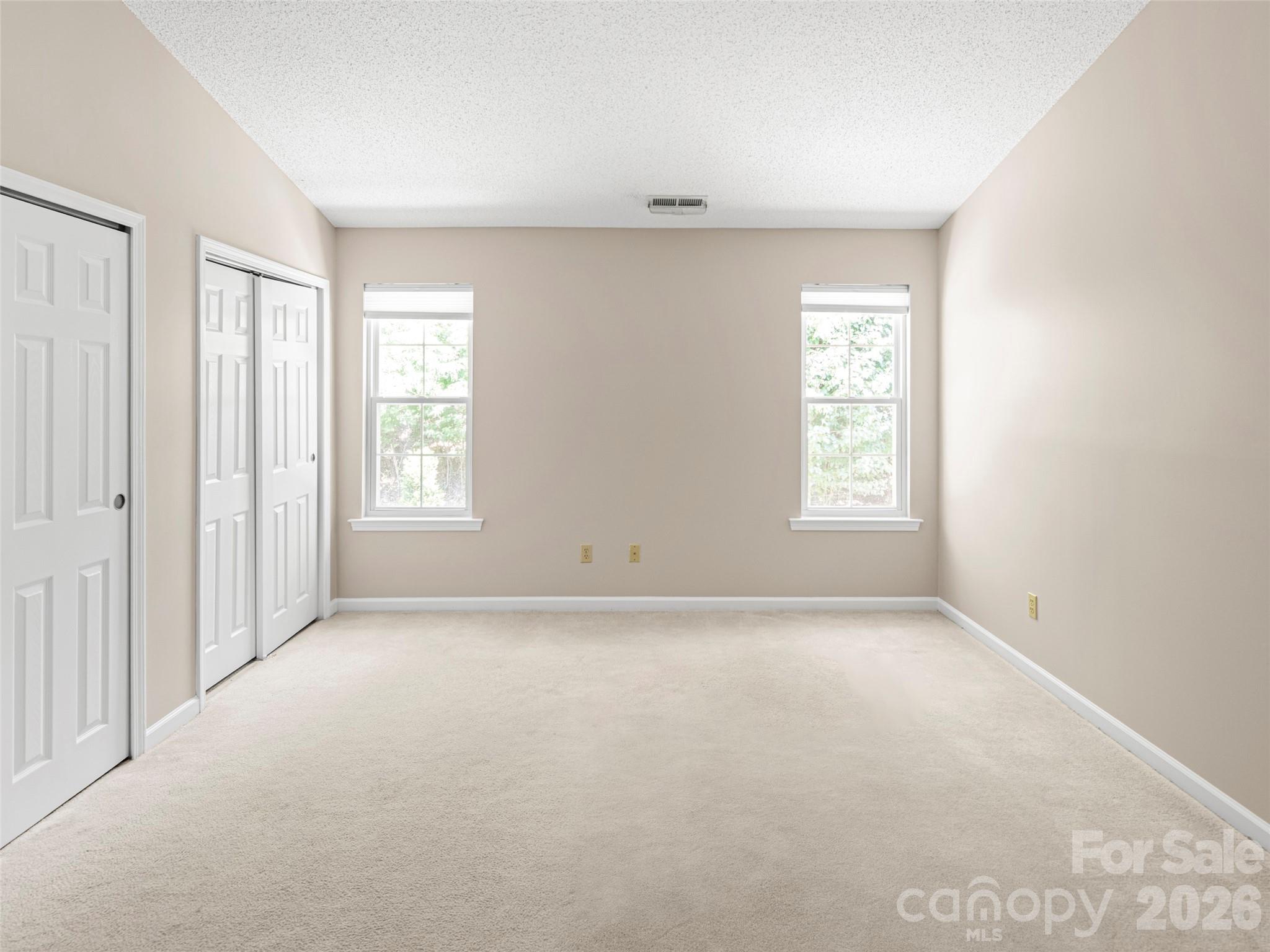 1301 Hyde Park Drive — Asheville
