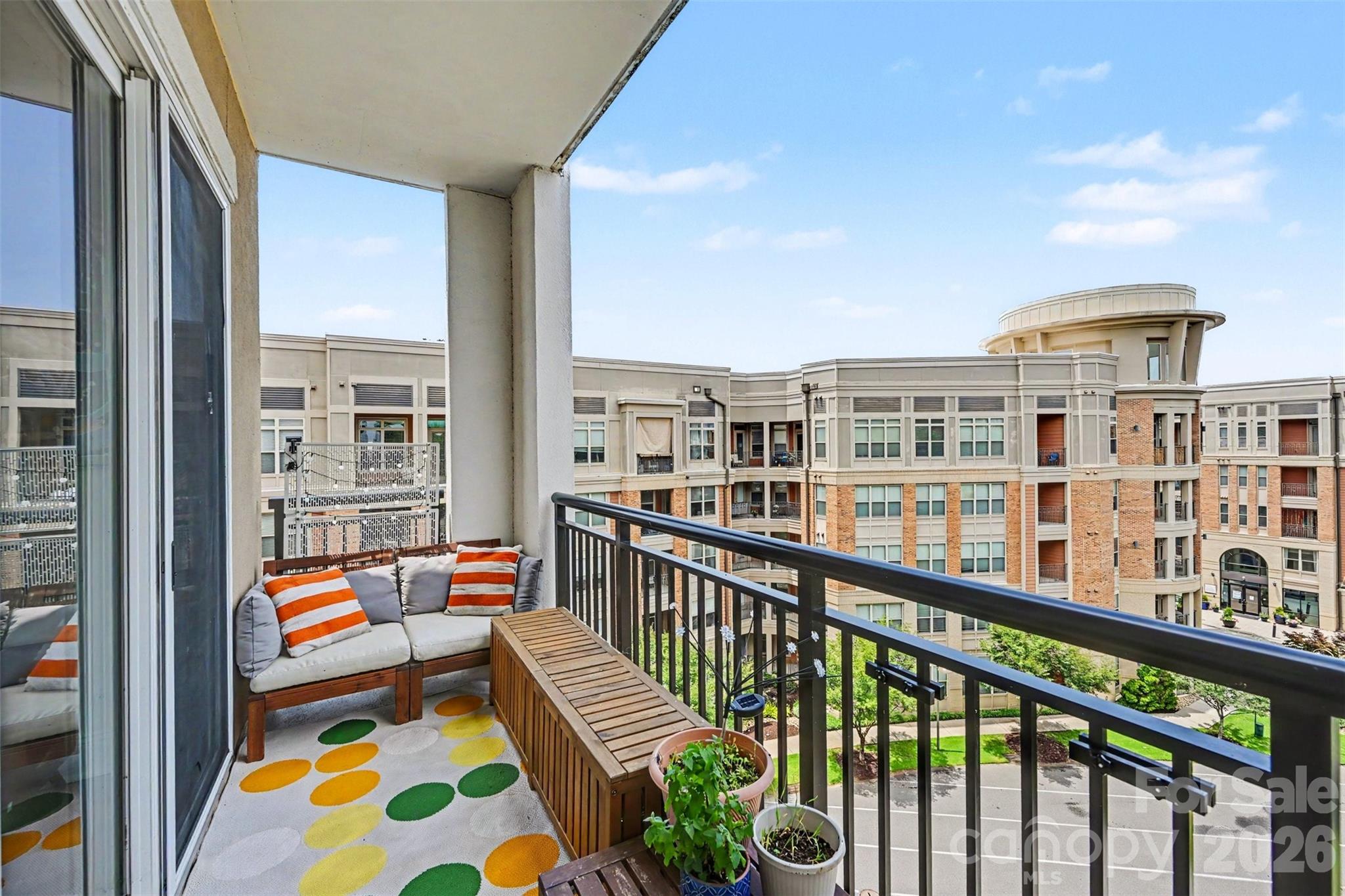 4620 Piedmont Row Drive #418 — Charlotte