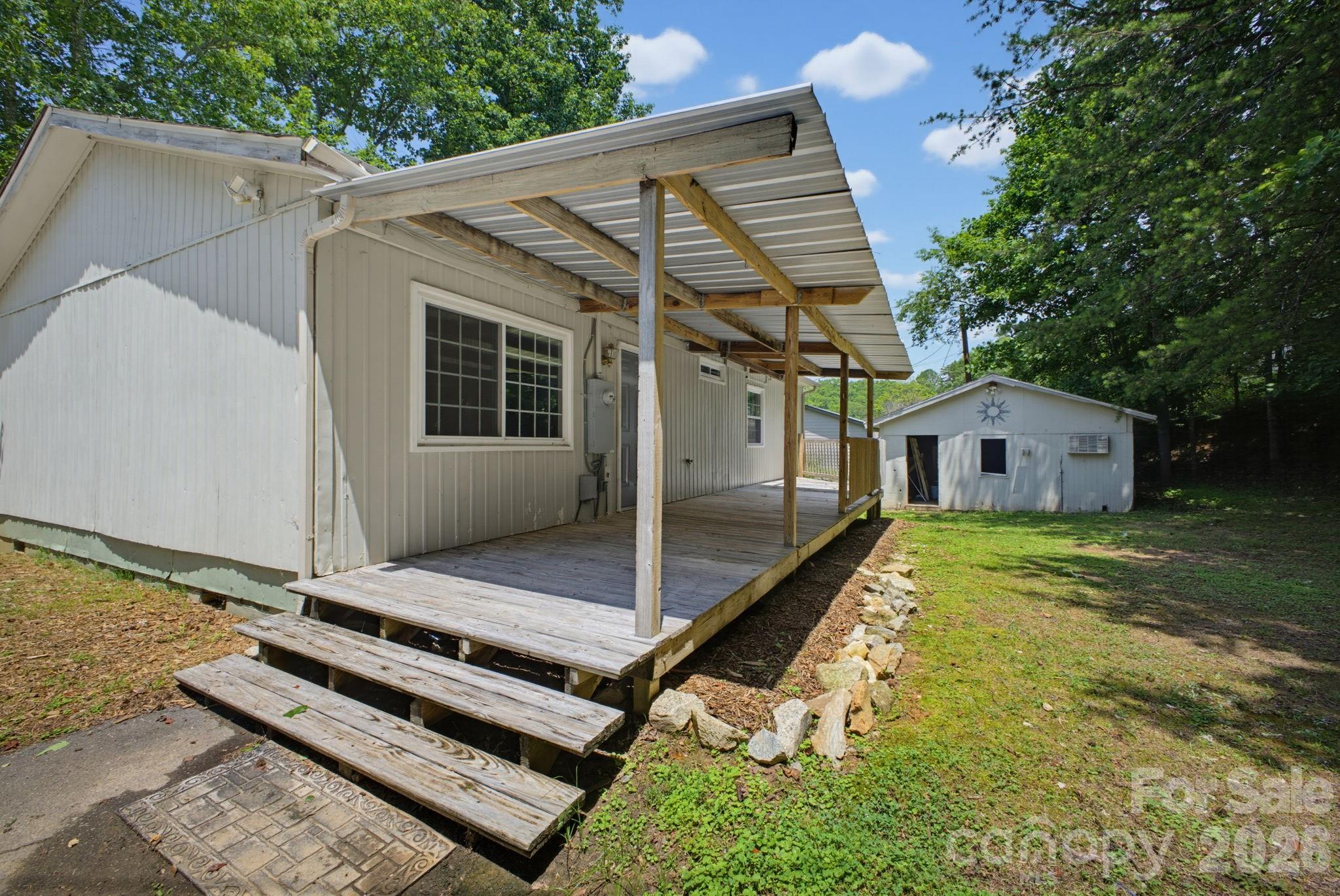 488 JOHN SWOFFORD Road — Nebo