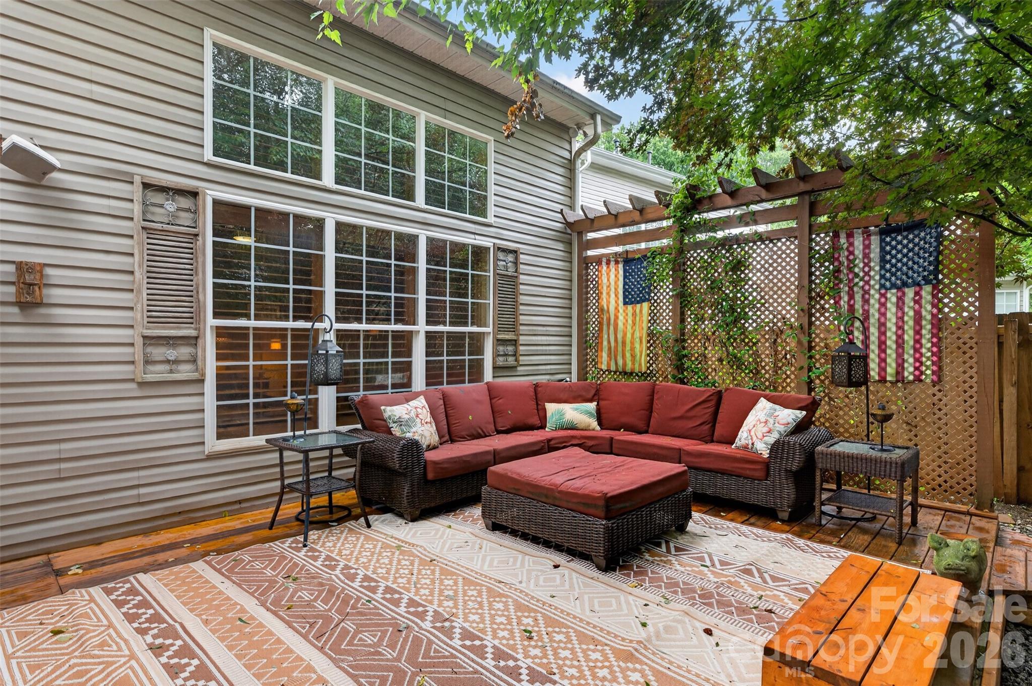 6534 Colonial Garden Drive — Huntersville