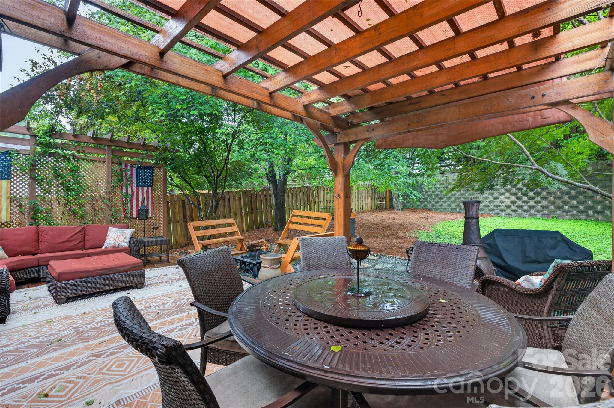 6534 Colonial Garden Drive — Huntersville