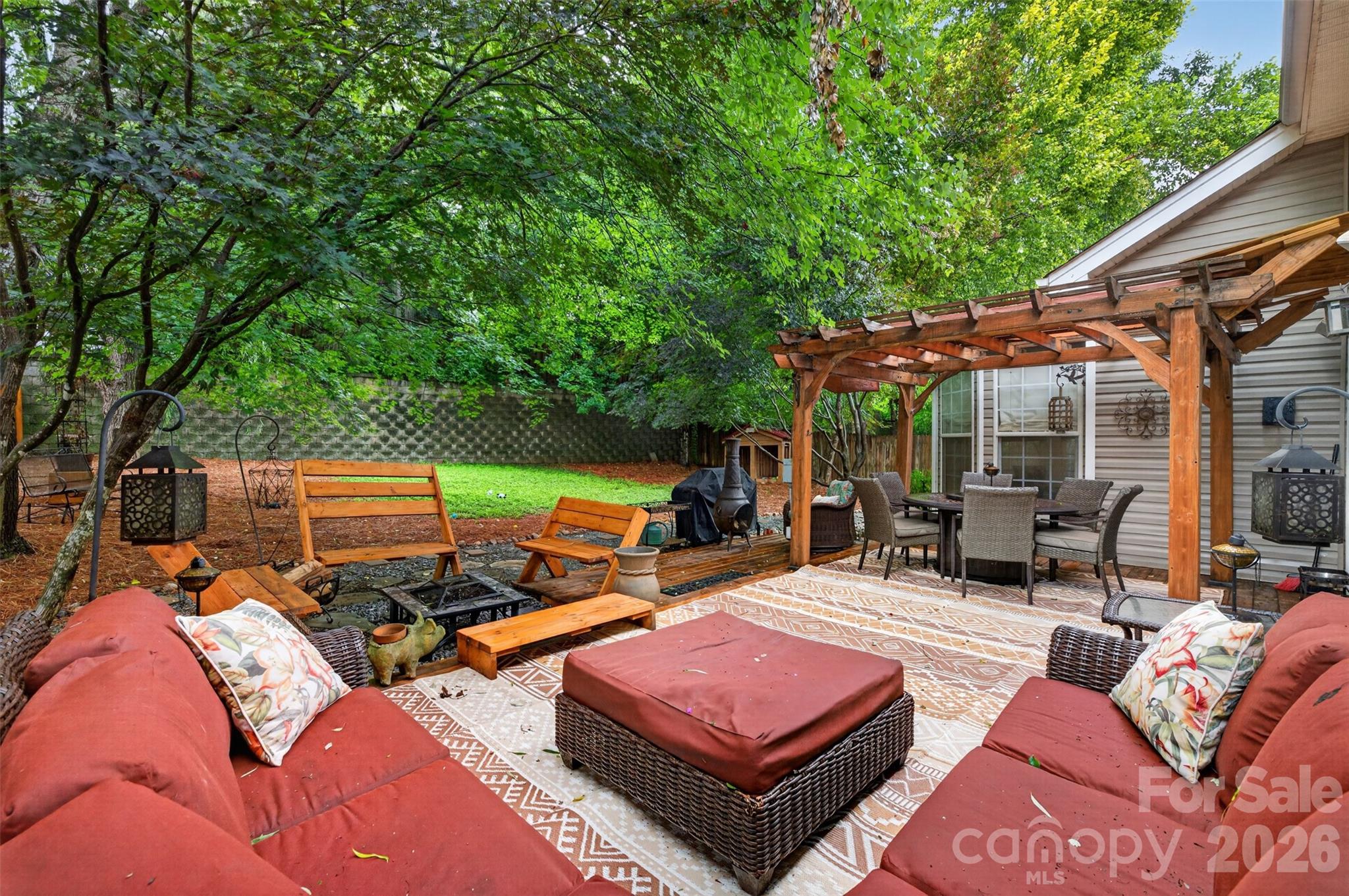 6534 Colonial Garden Drive — Huntersville