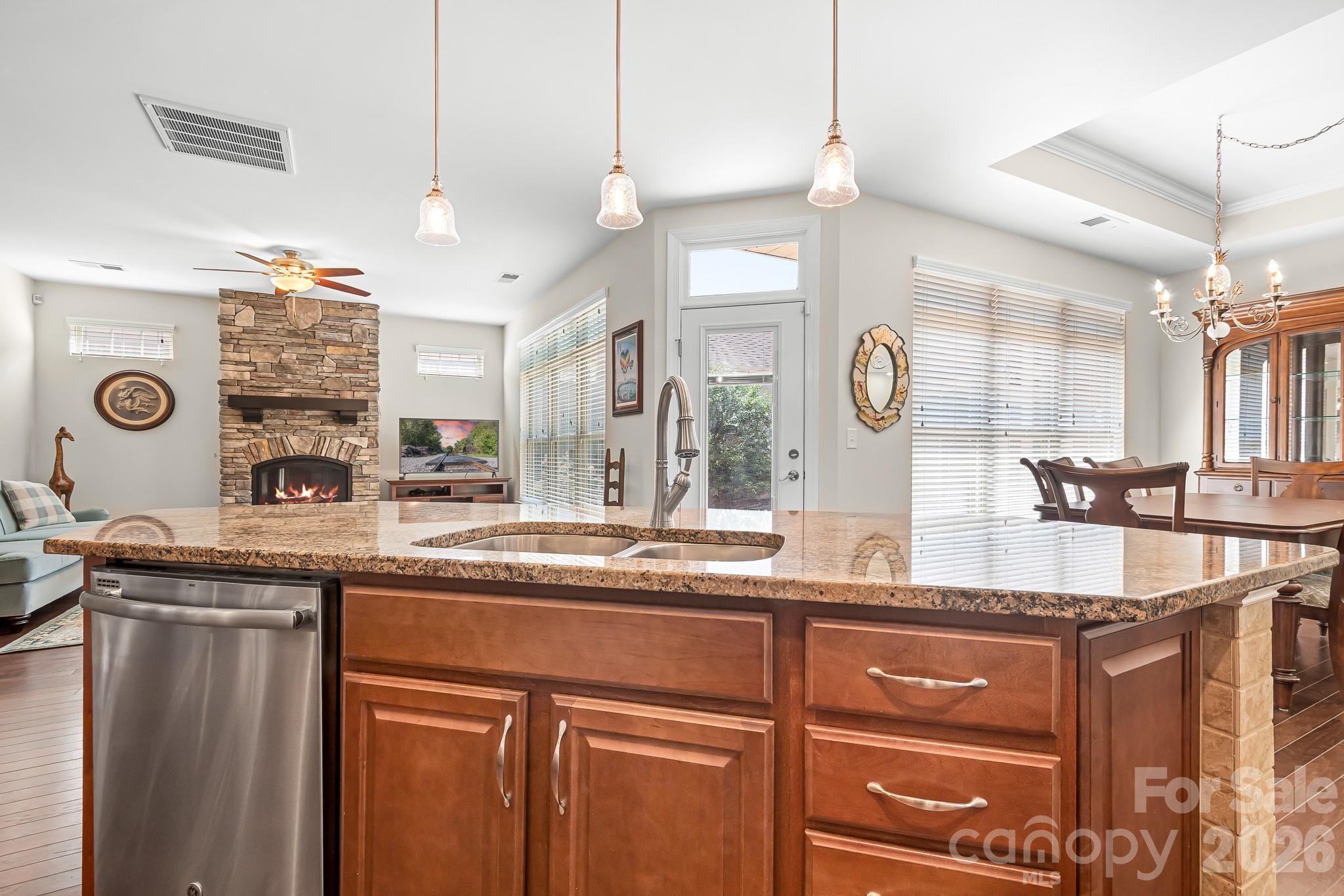 127 Brawley Point Circle — Mooresville