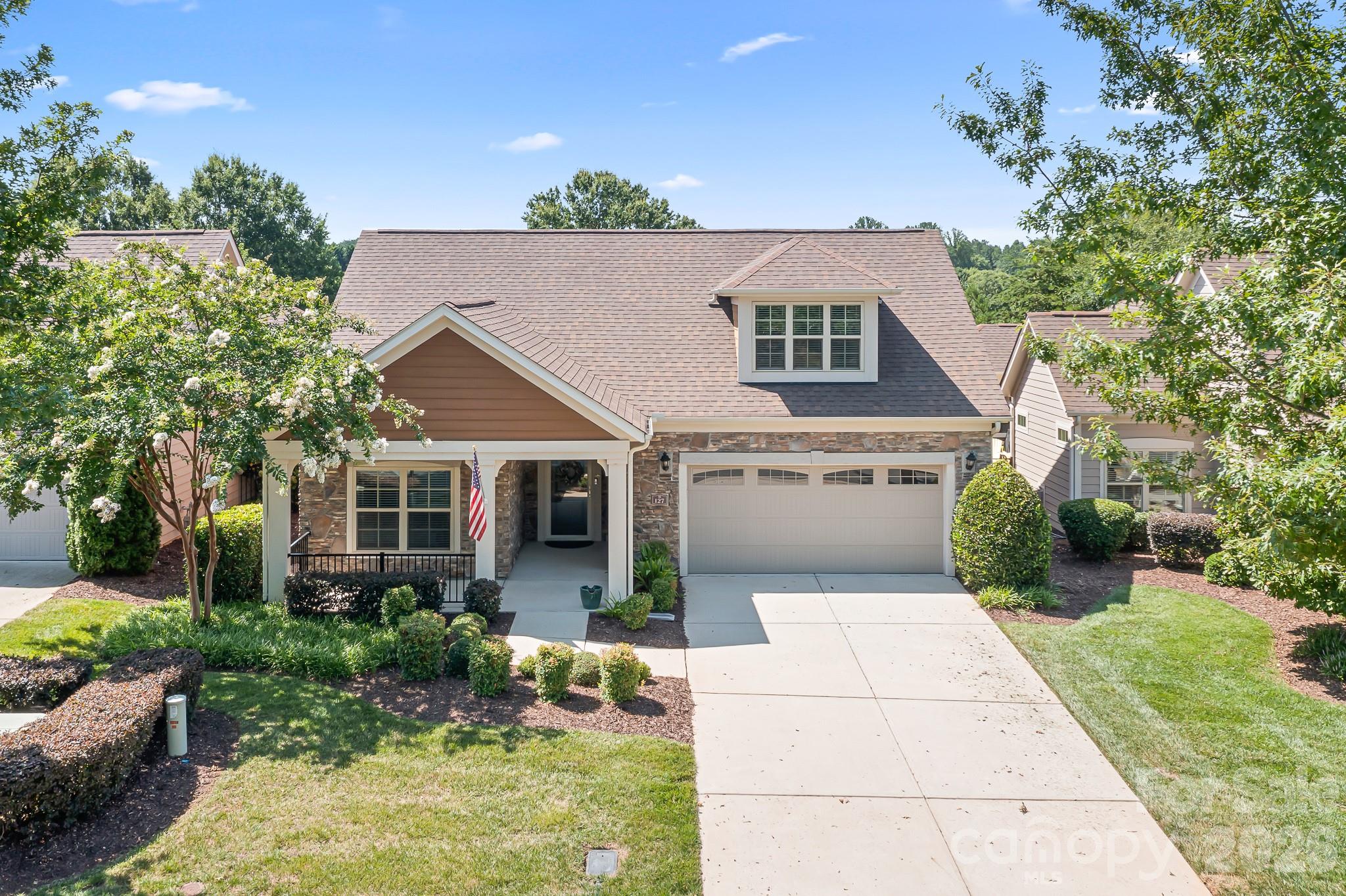 127 Brawley Point Circle — Mooresville