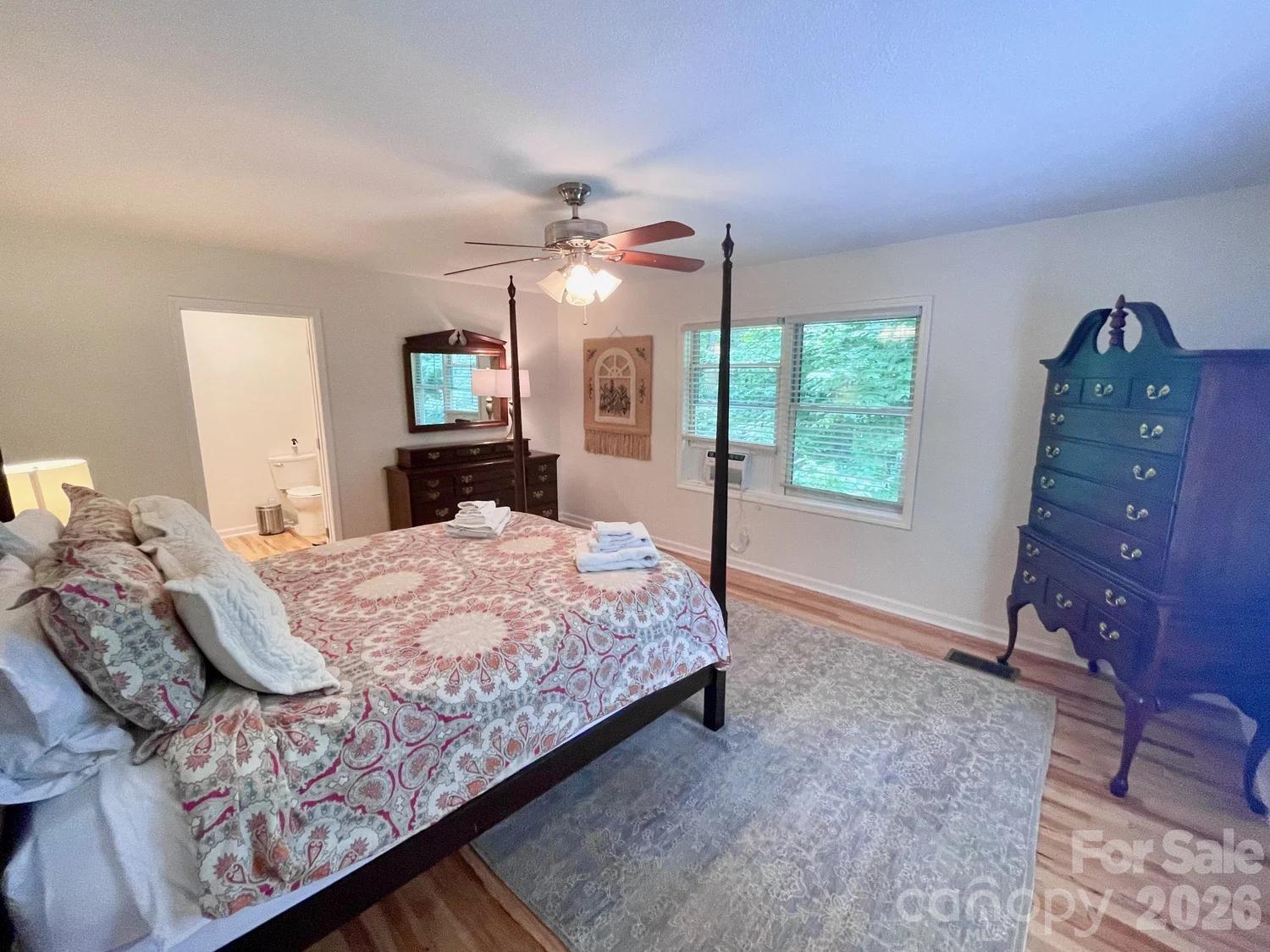 700 Norton Fork Road — Hot Springs