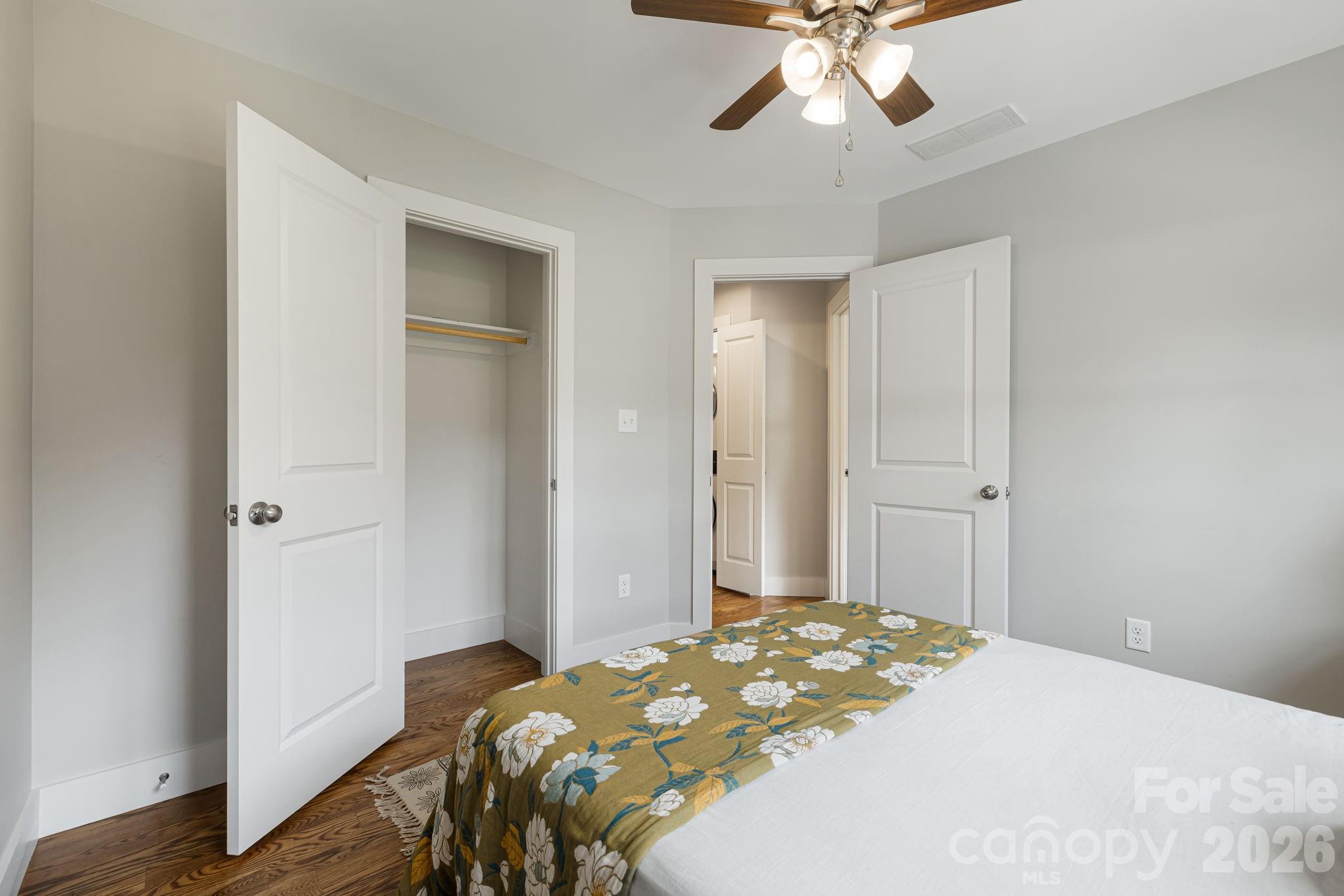 81 Bellevue Road — Asheville