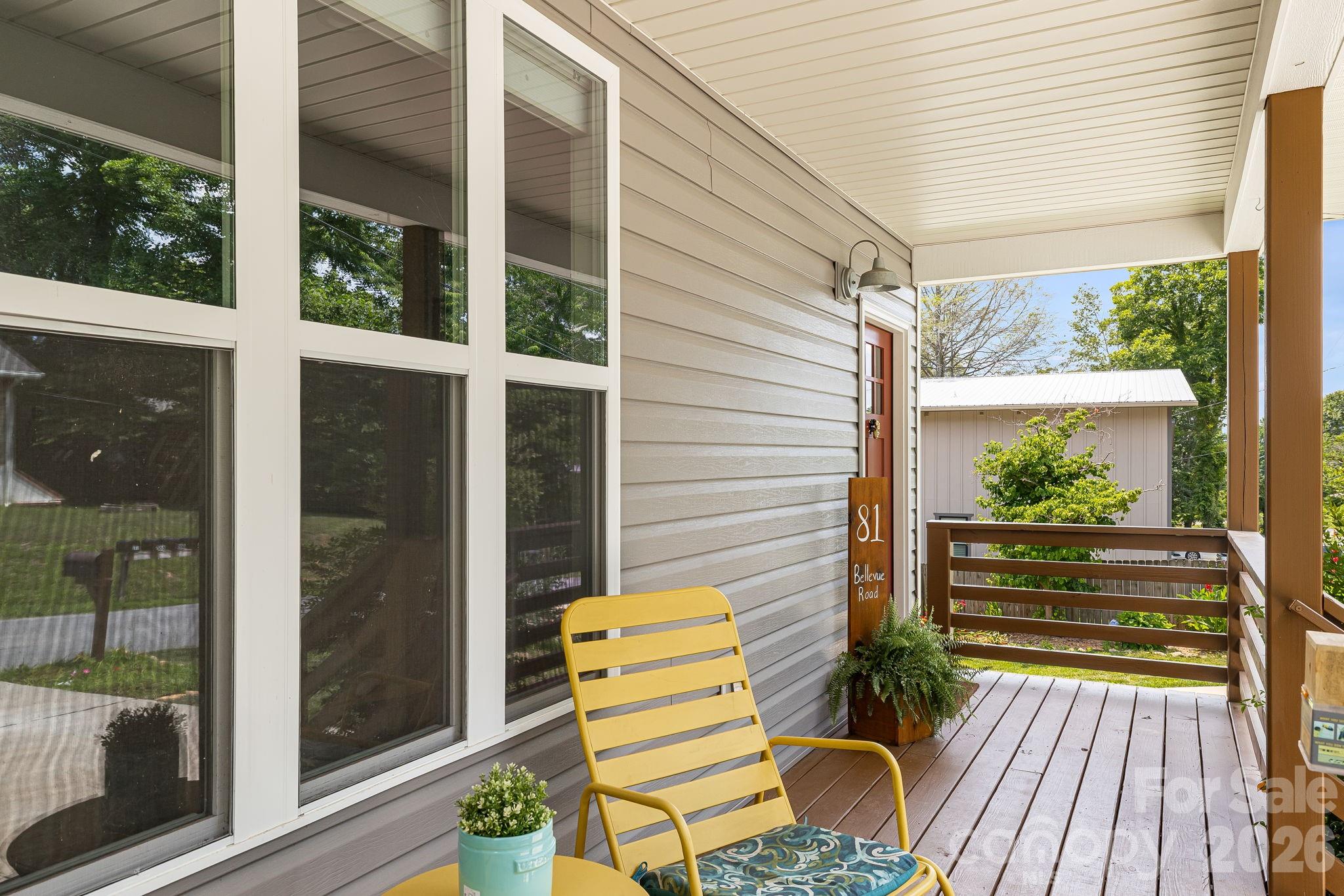 81 Bellevue Road — Asheville