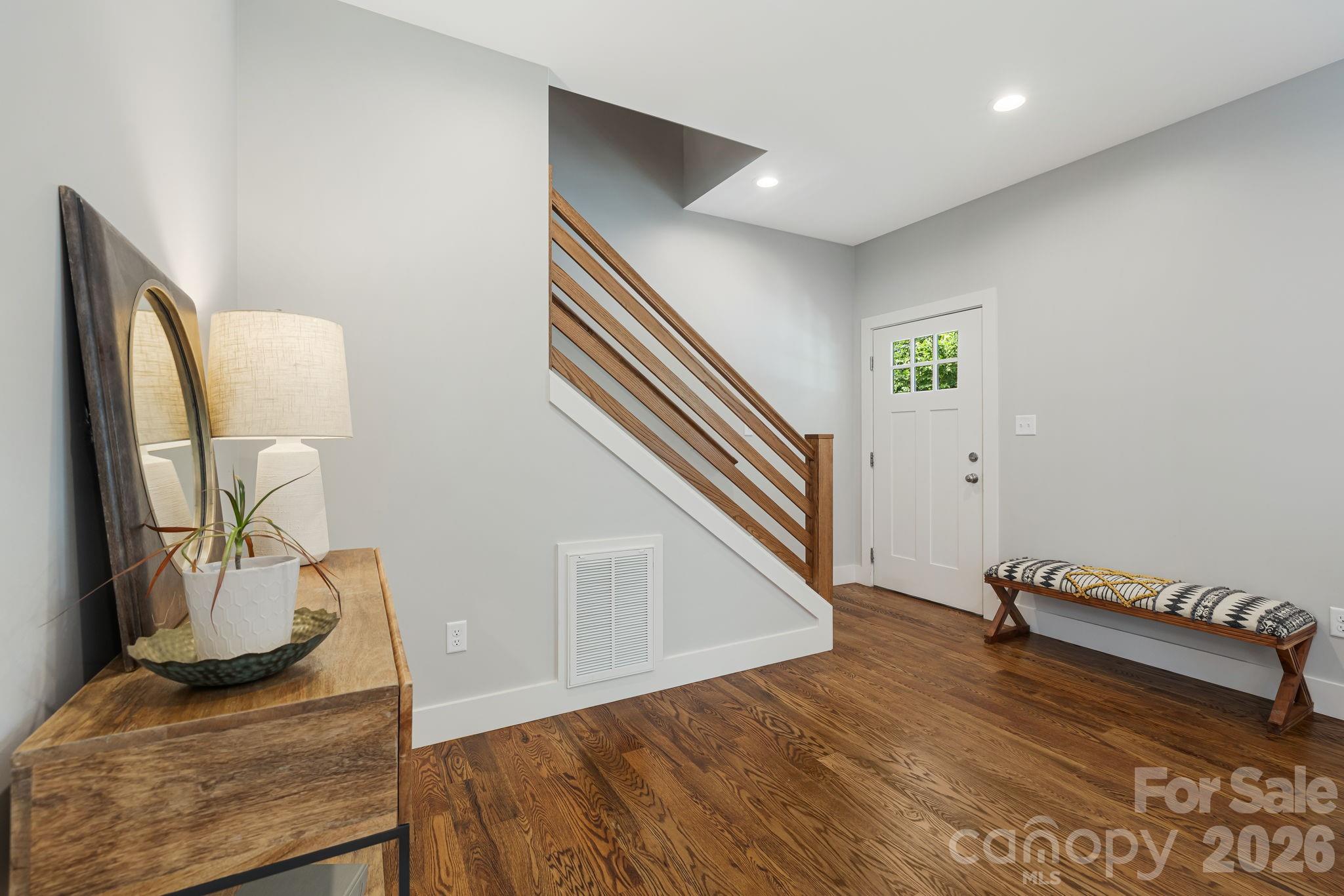 81 Bellevue Road — Asheville