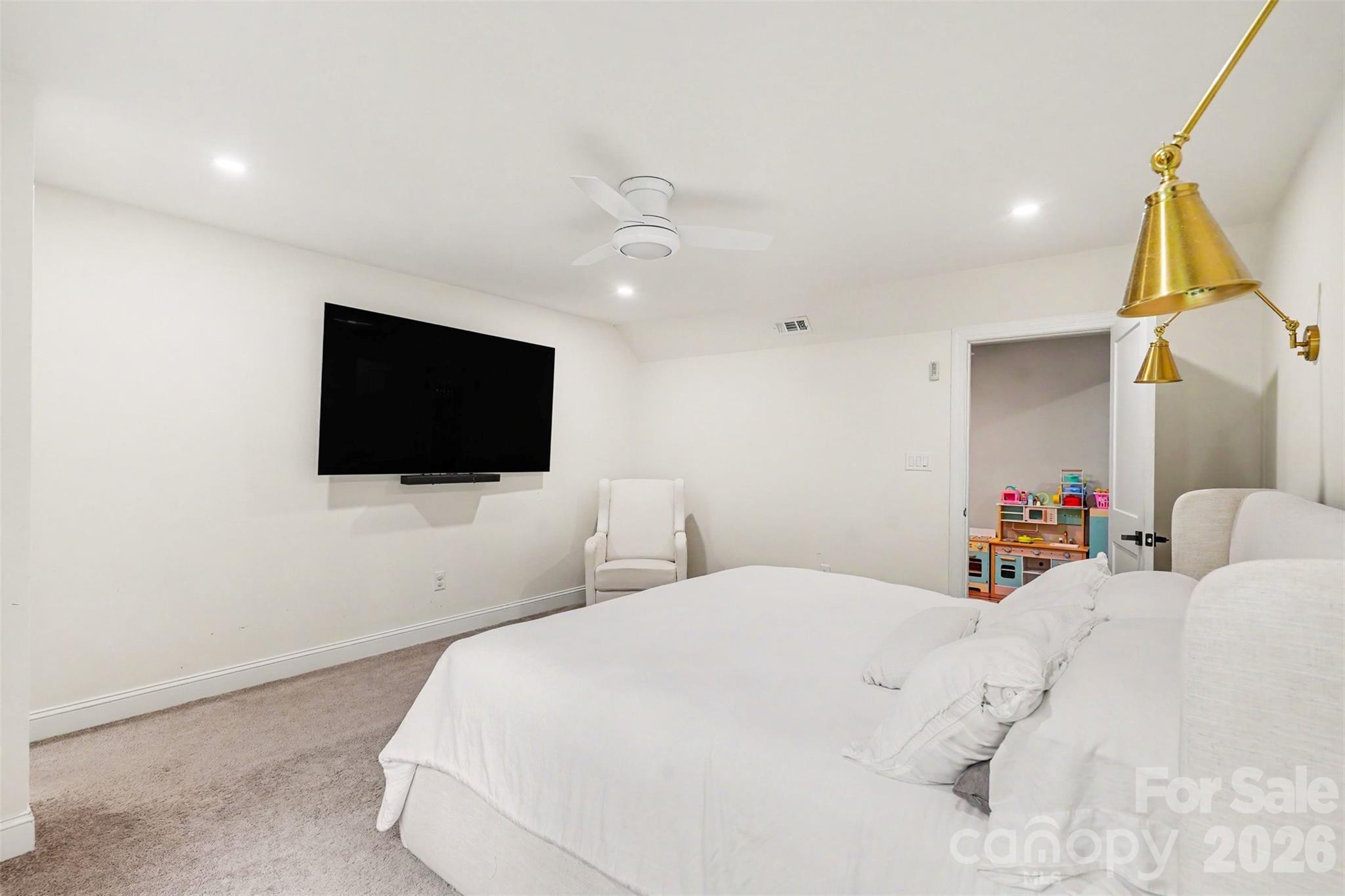 821 Dare Court — Gastonia