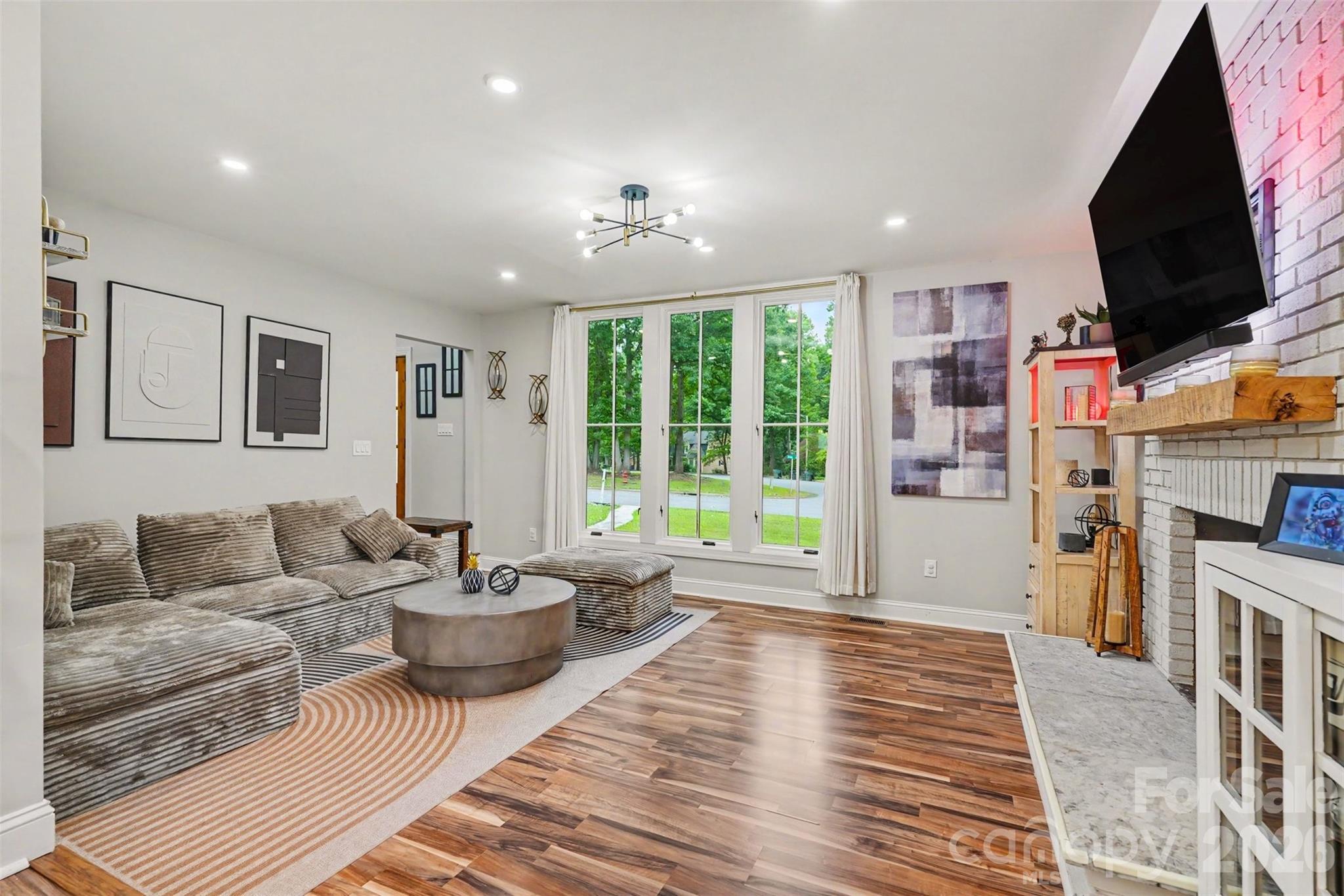 821 Dare Court — Gastonia