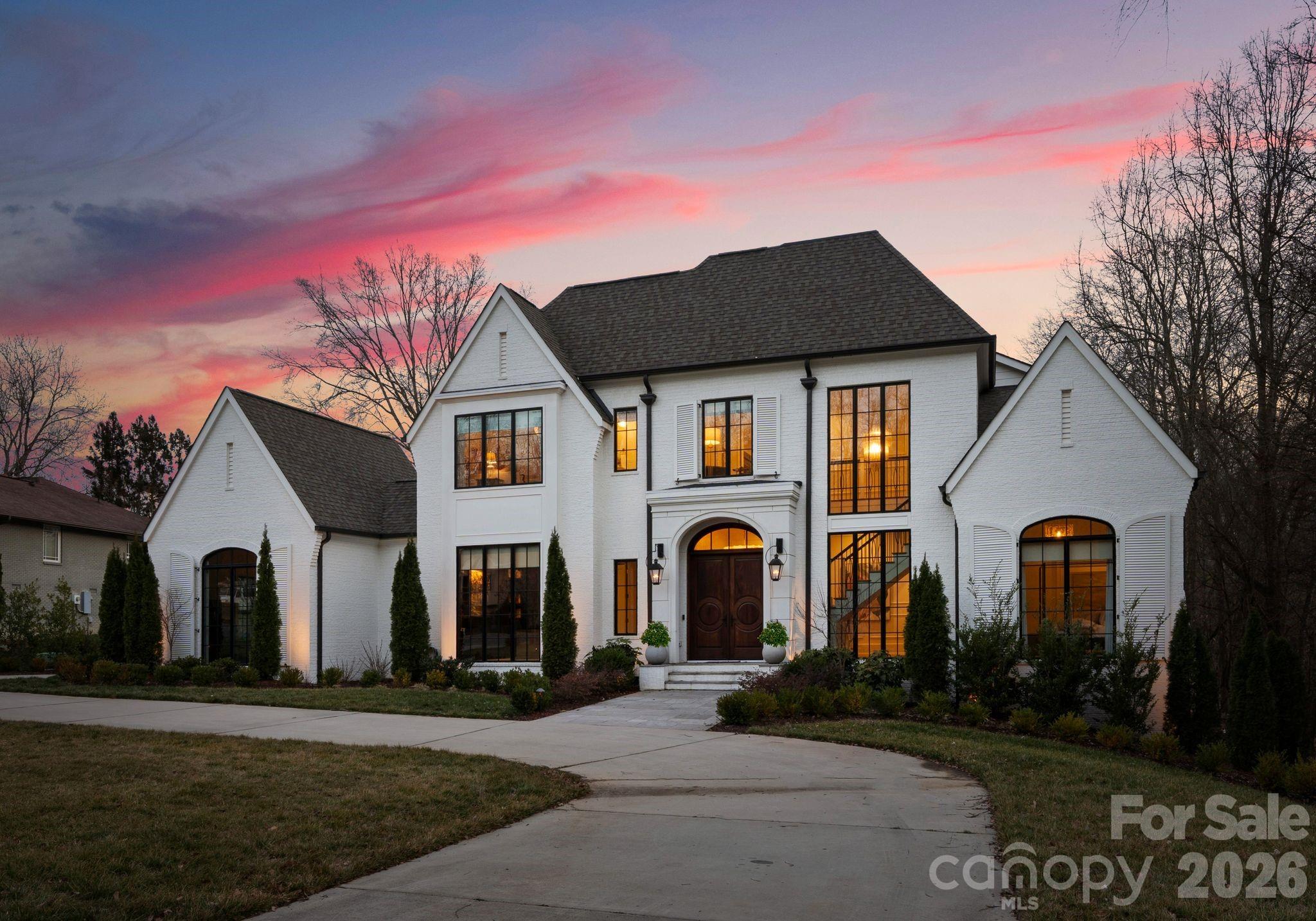 4420 Forest Hills Drive — Charlotte