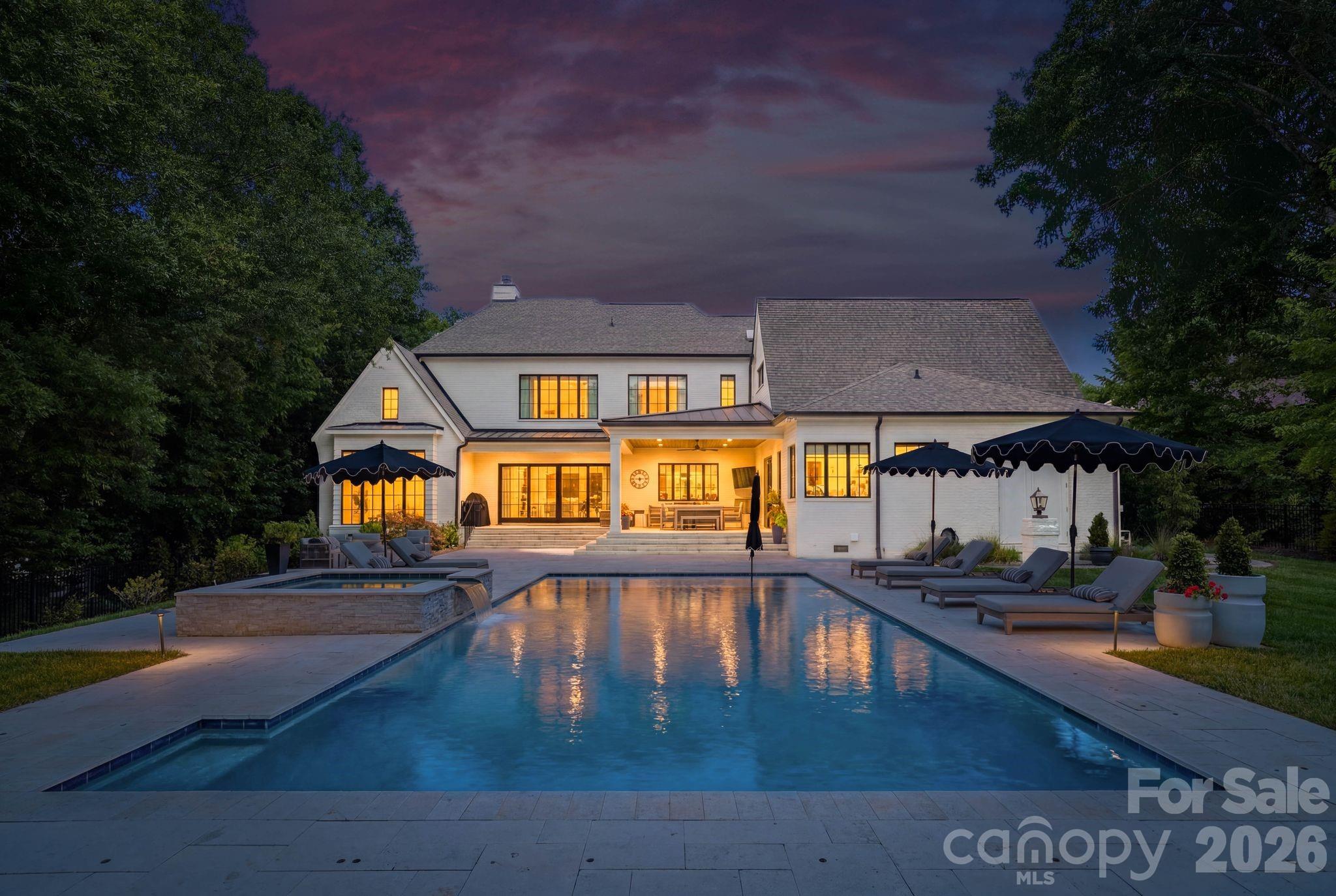 4420 Forest Hills Drive — Charlotte