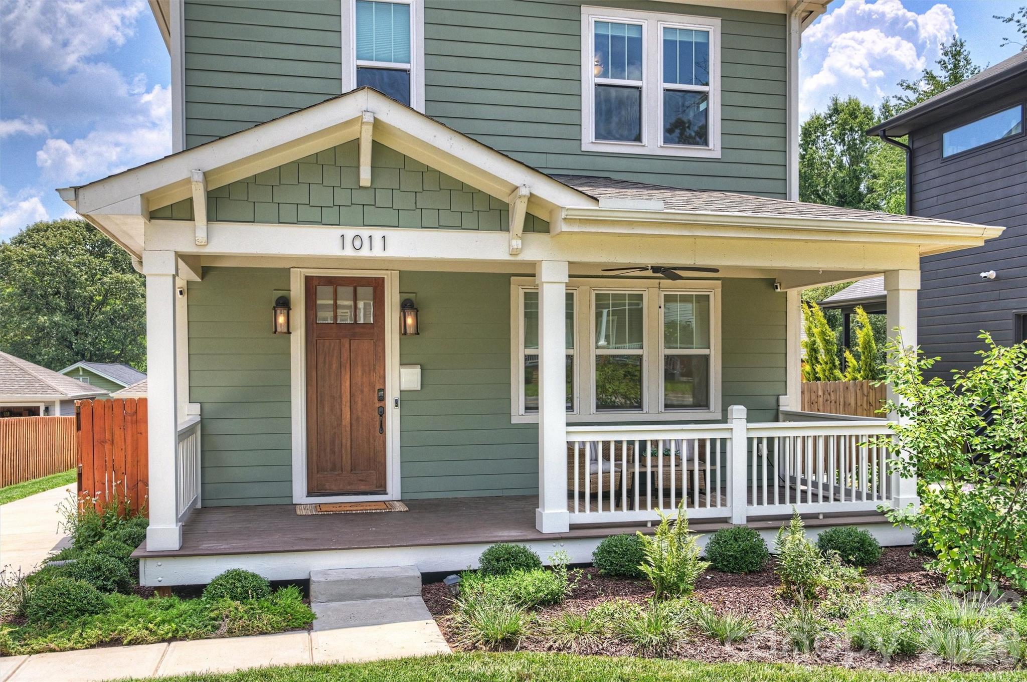 1011 State Street — Charlotte