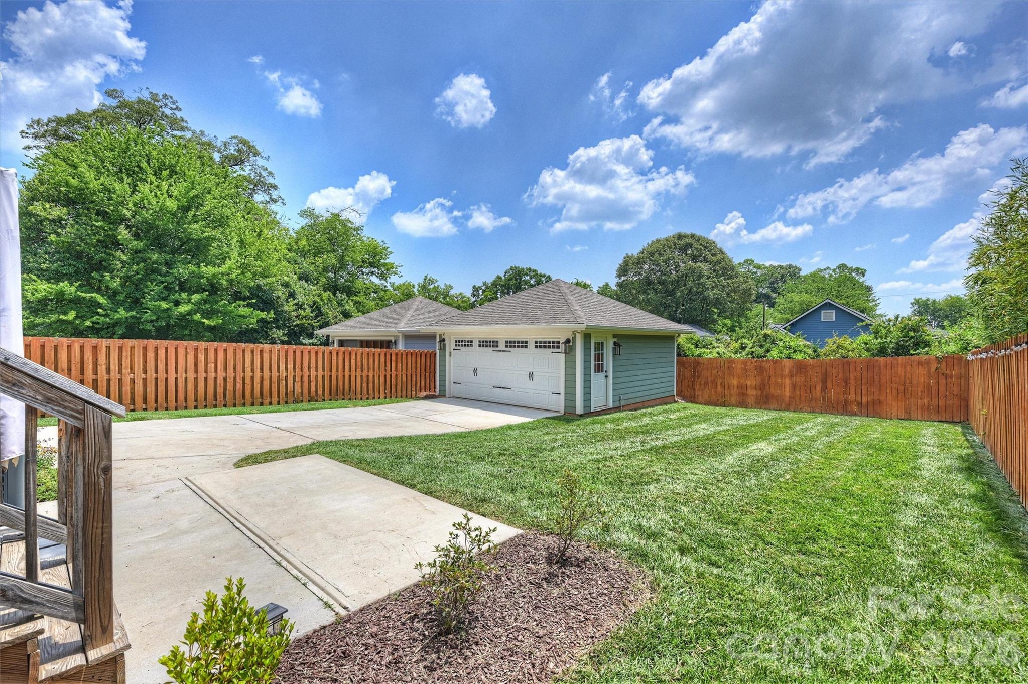 1011 State Street — Charlotte