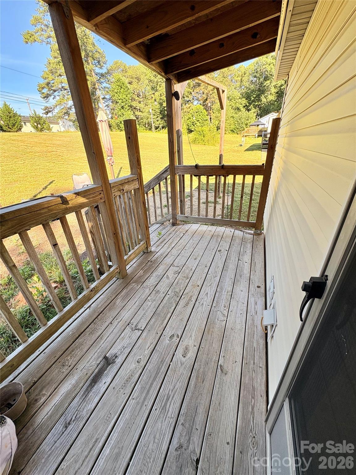 5422 Wrenn Drive — Catawba