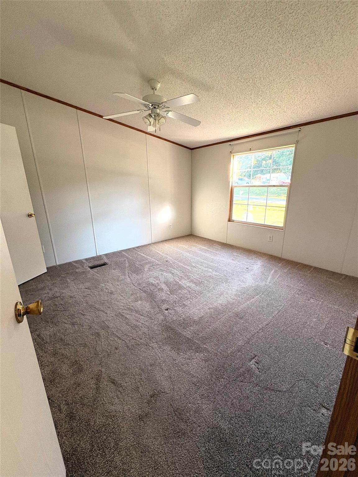 5422 Wrenn Drive — Catawba