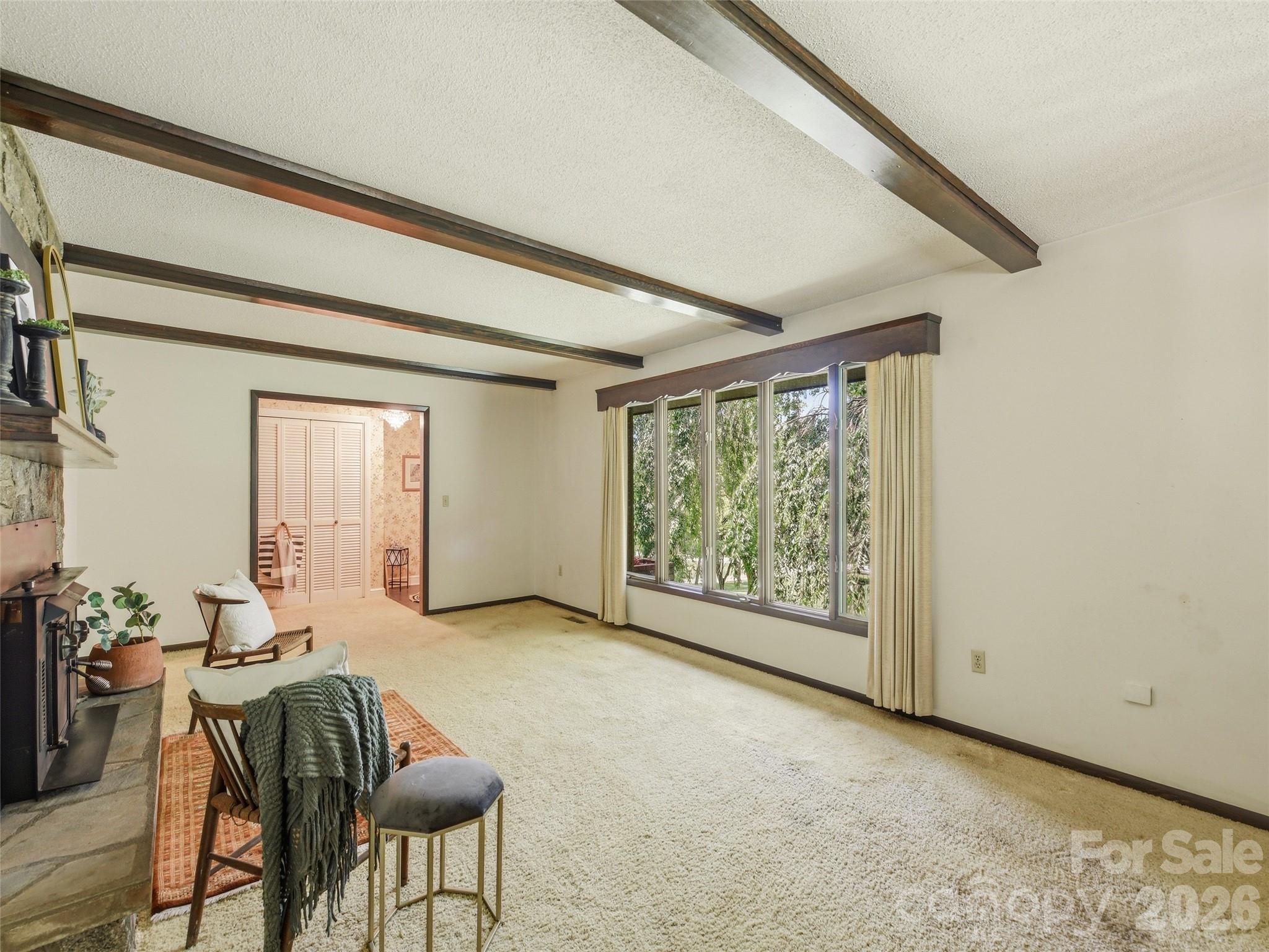252 Big Stomp Road — Waynesville