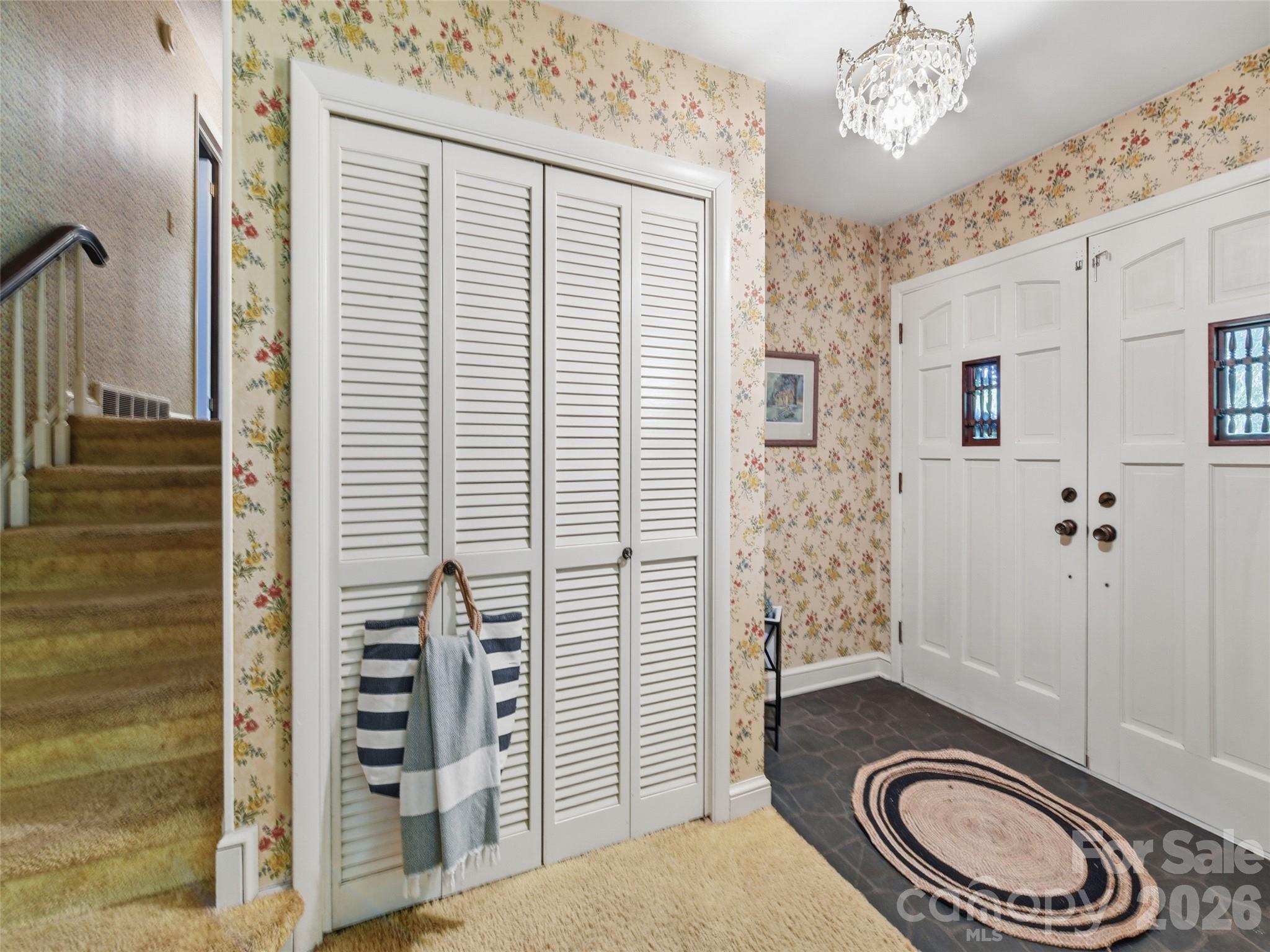 252 Big Stomp Road — Waynesville