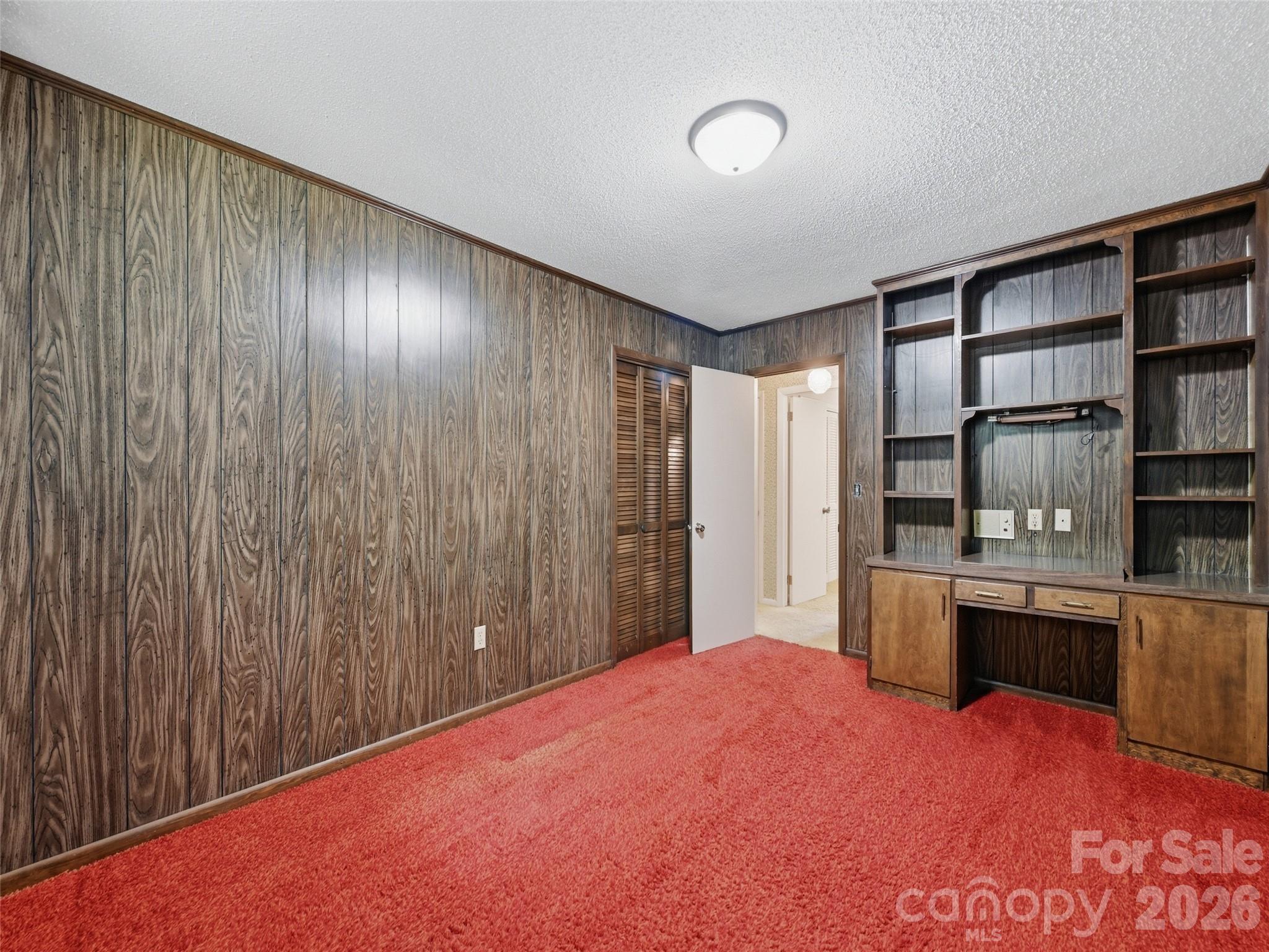 252 Big Stomp Road — Waynesville