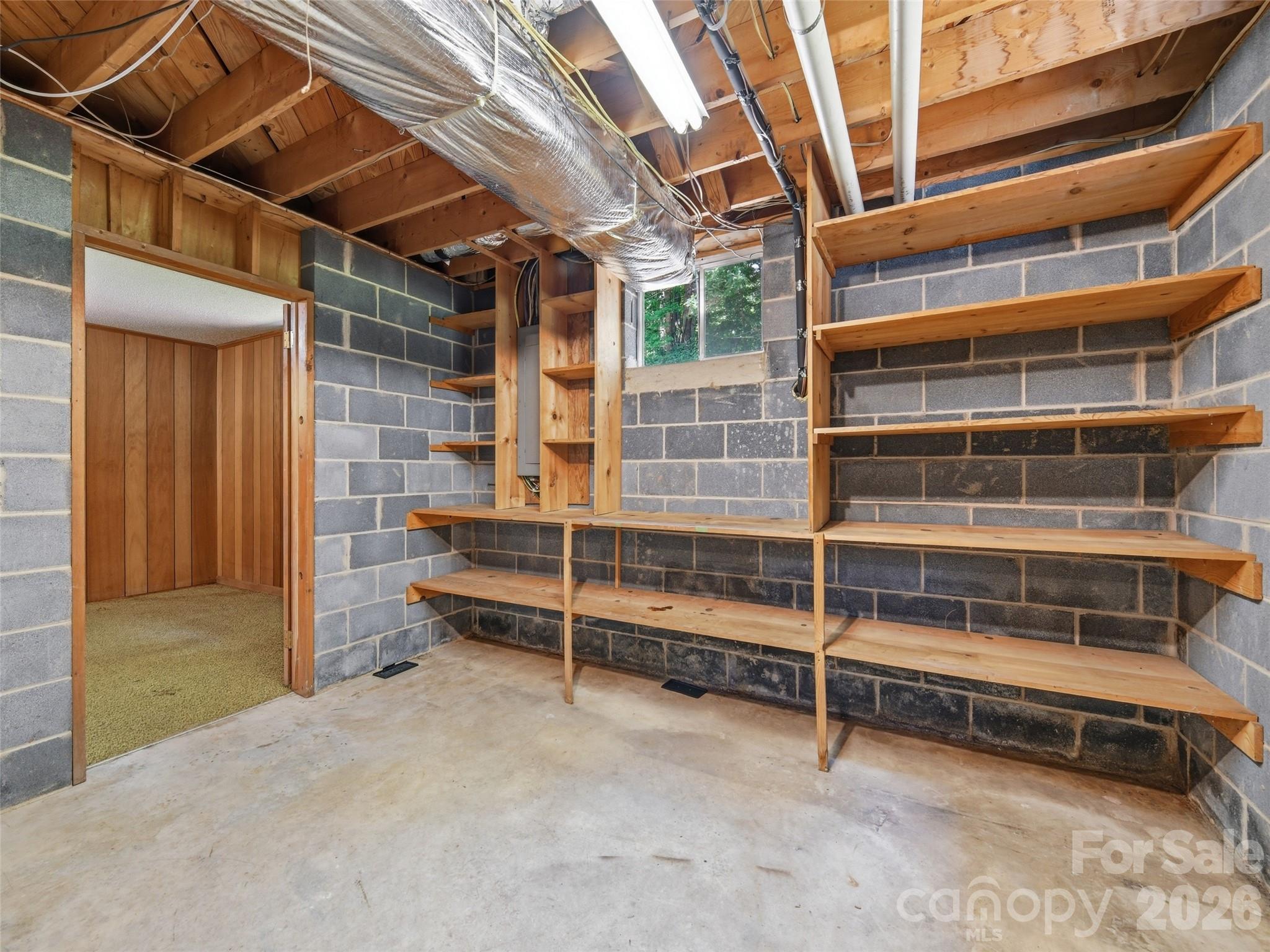 252 Big Stomp Road — Waynesville