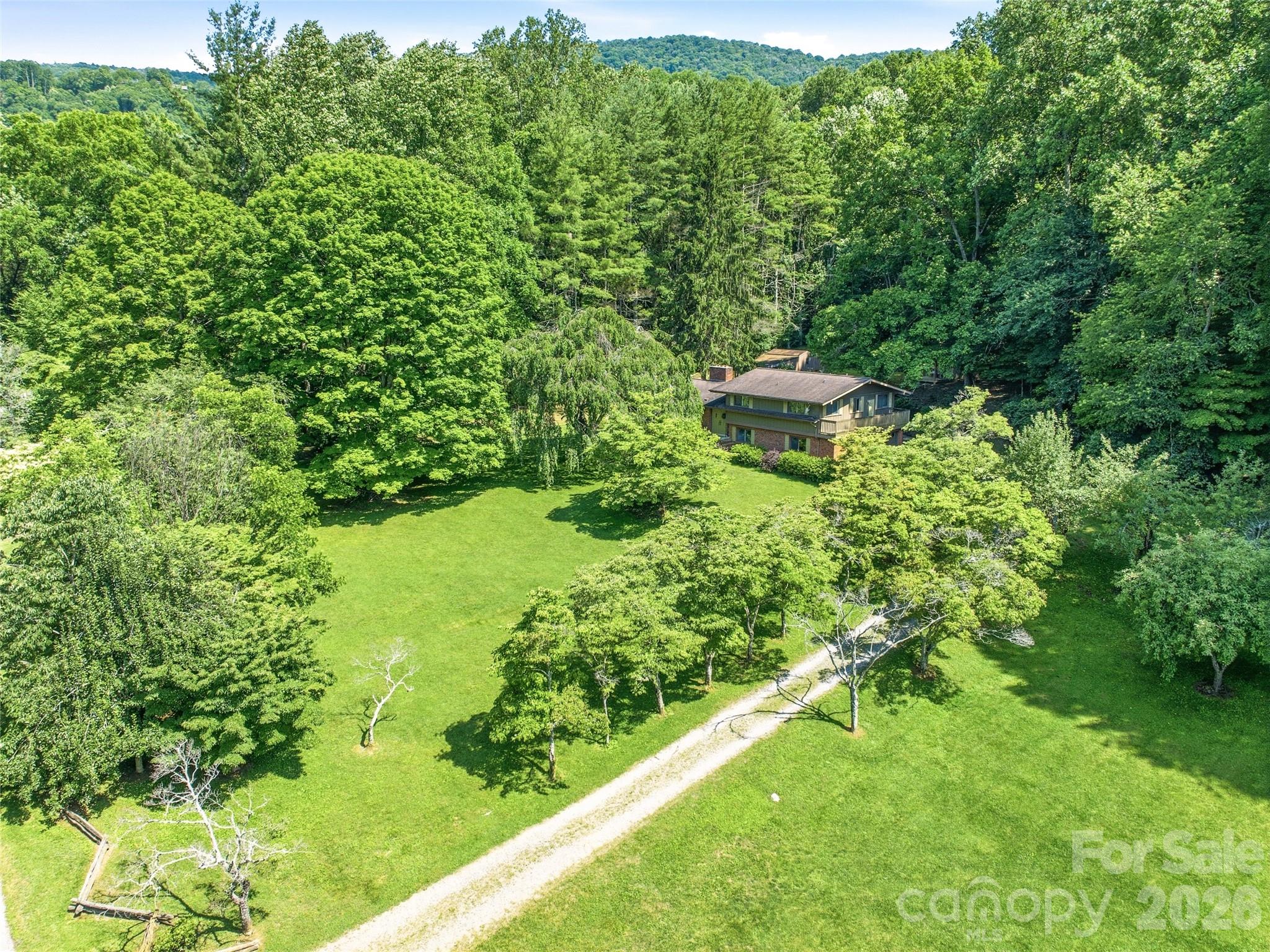 252 Big Stomp Road — Waynesville