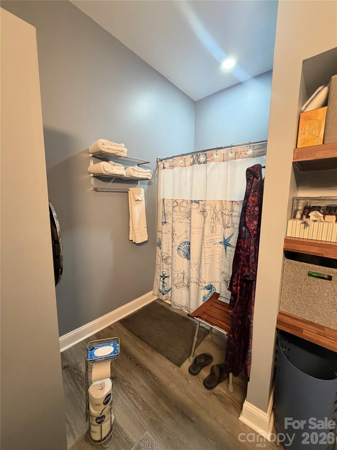 1448 Brookstone Drive — Hickory