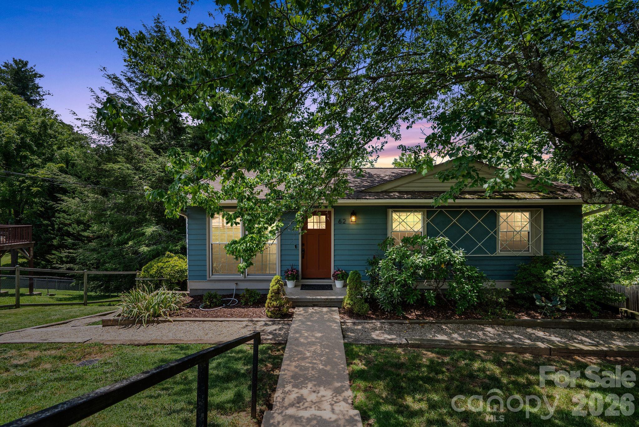 62 1st Street — Asheville