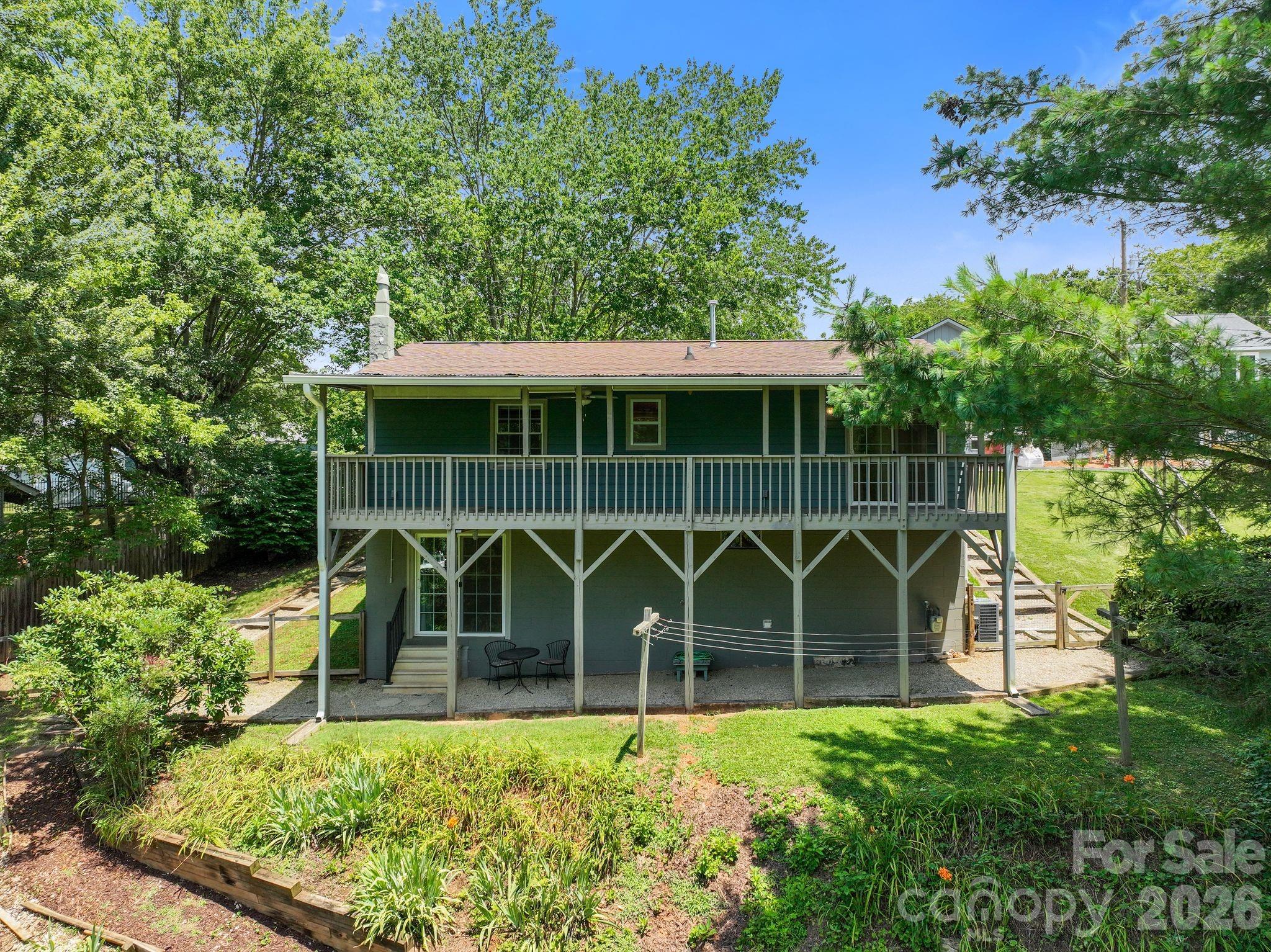 62 1st Street — Asheville